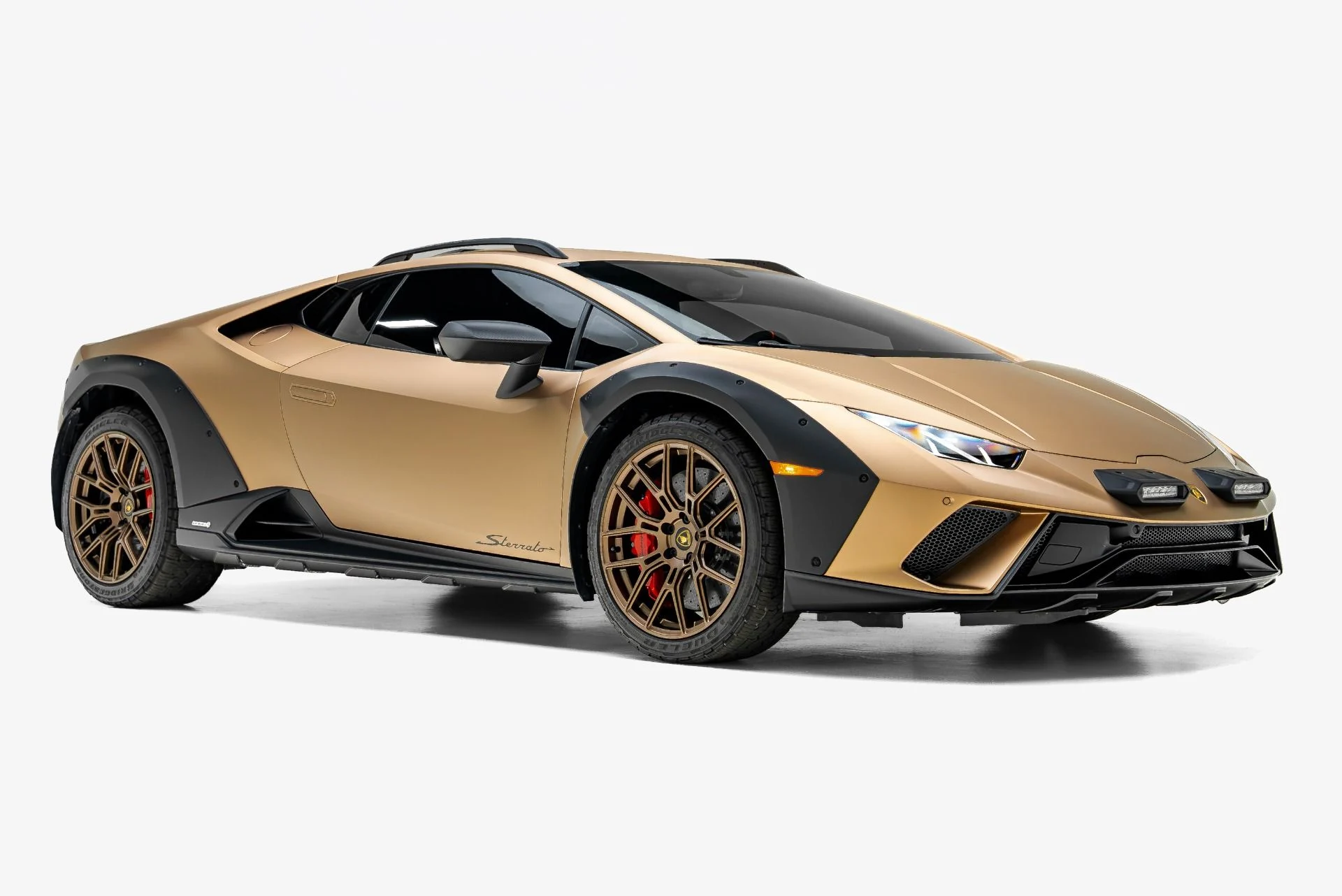 mph004_3048869811_Used_2024_Lamborghini_Huracan_Sterrato_1786041483_5cb22f34e0