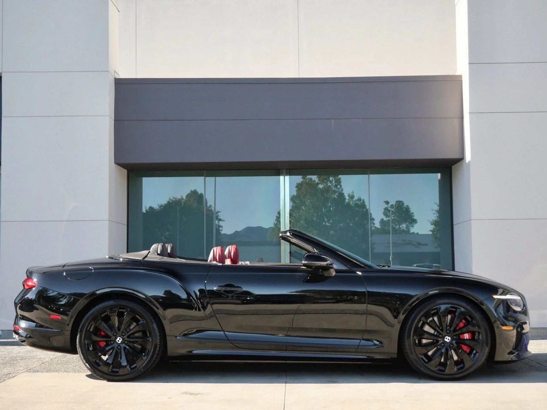 mph004_3053981095_56a7d84f1eff129c8d94f435a97f6ebax_413906397c