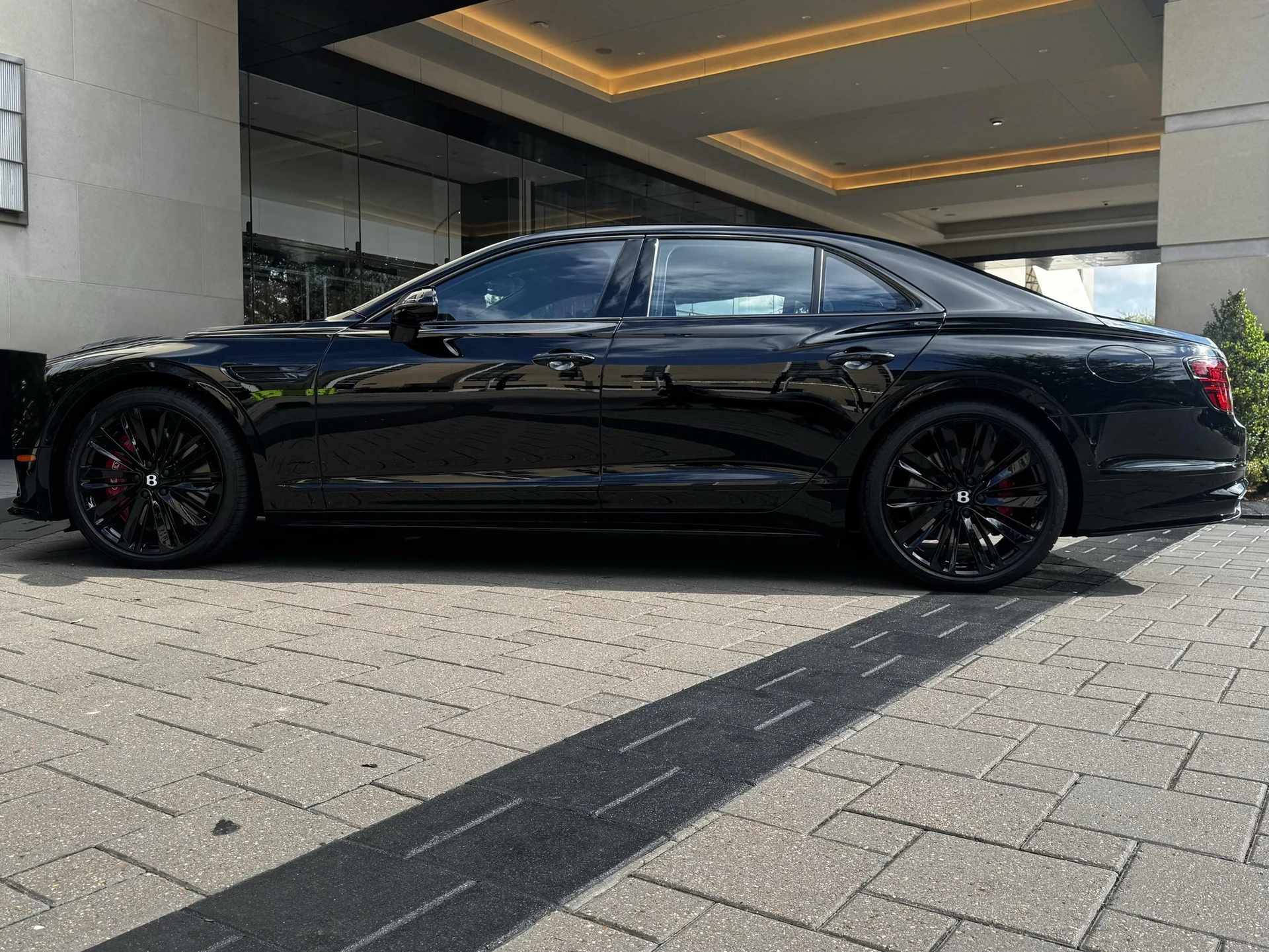 mph004_3070018303_466936510_6903b350b55ceef97e8f1eb2_ae988fb2ab