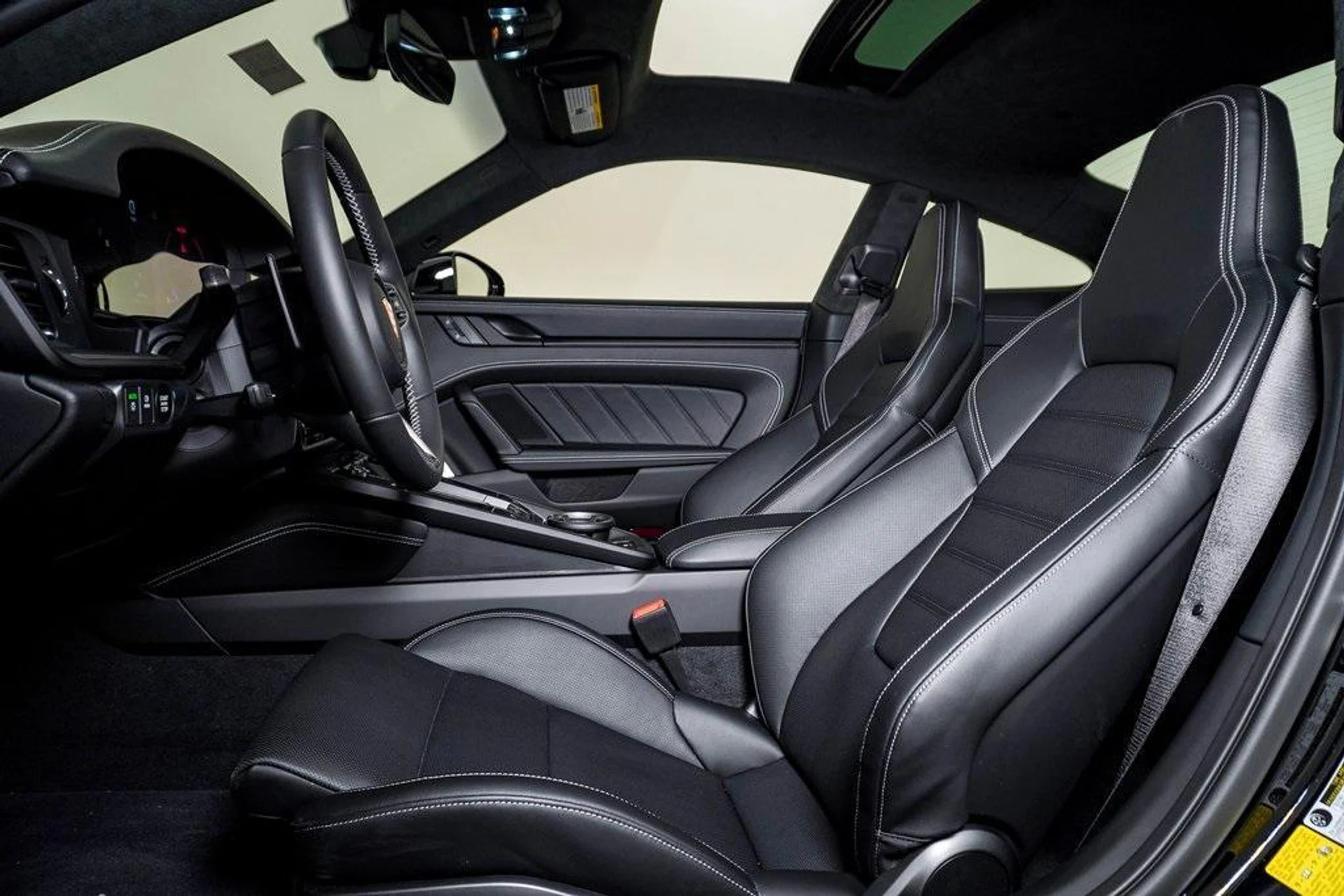 mph004_3080977575_s_Q6_k_G_Vbmd_Xym3zcc_O9_W_Oy9wh_E_f71d629533