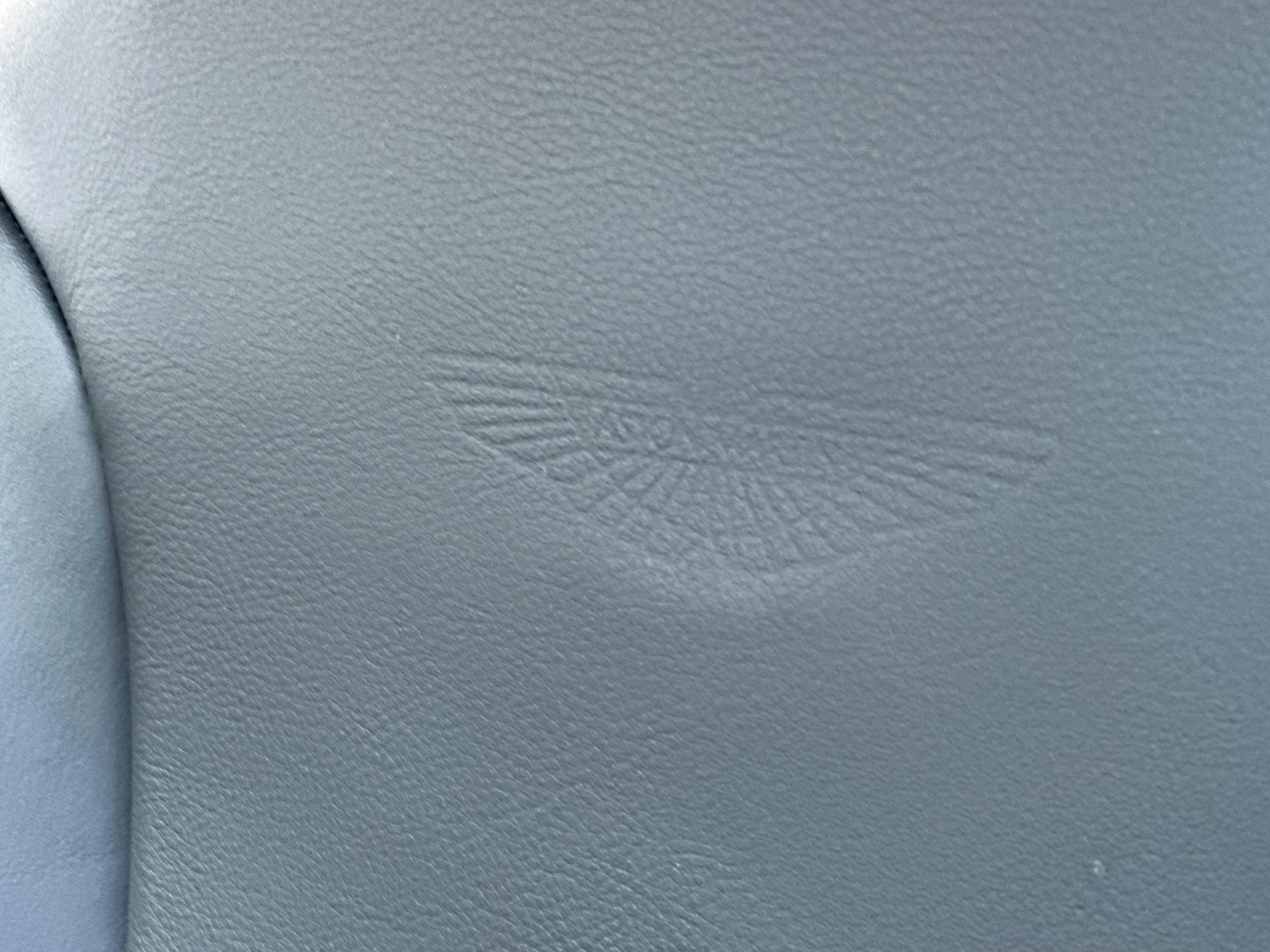 mph004_3081112431_Used_2006_Aston_Martin_Vanquish_S_1763564994_c0daee6fd3