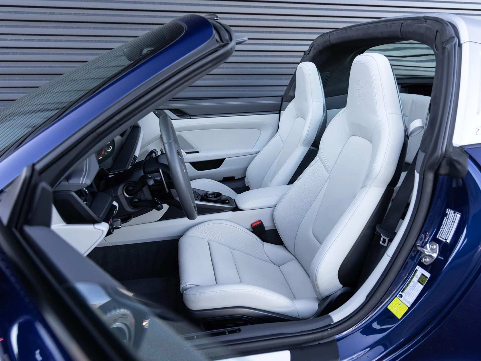 mph004_3082062111_5_c1804a6336