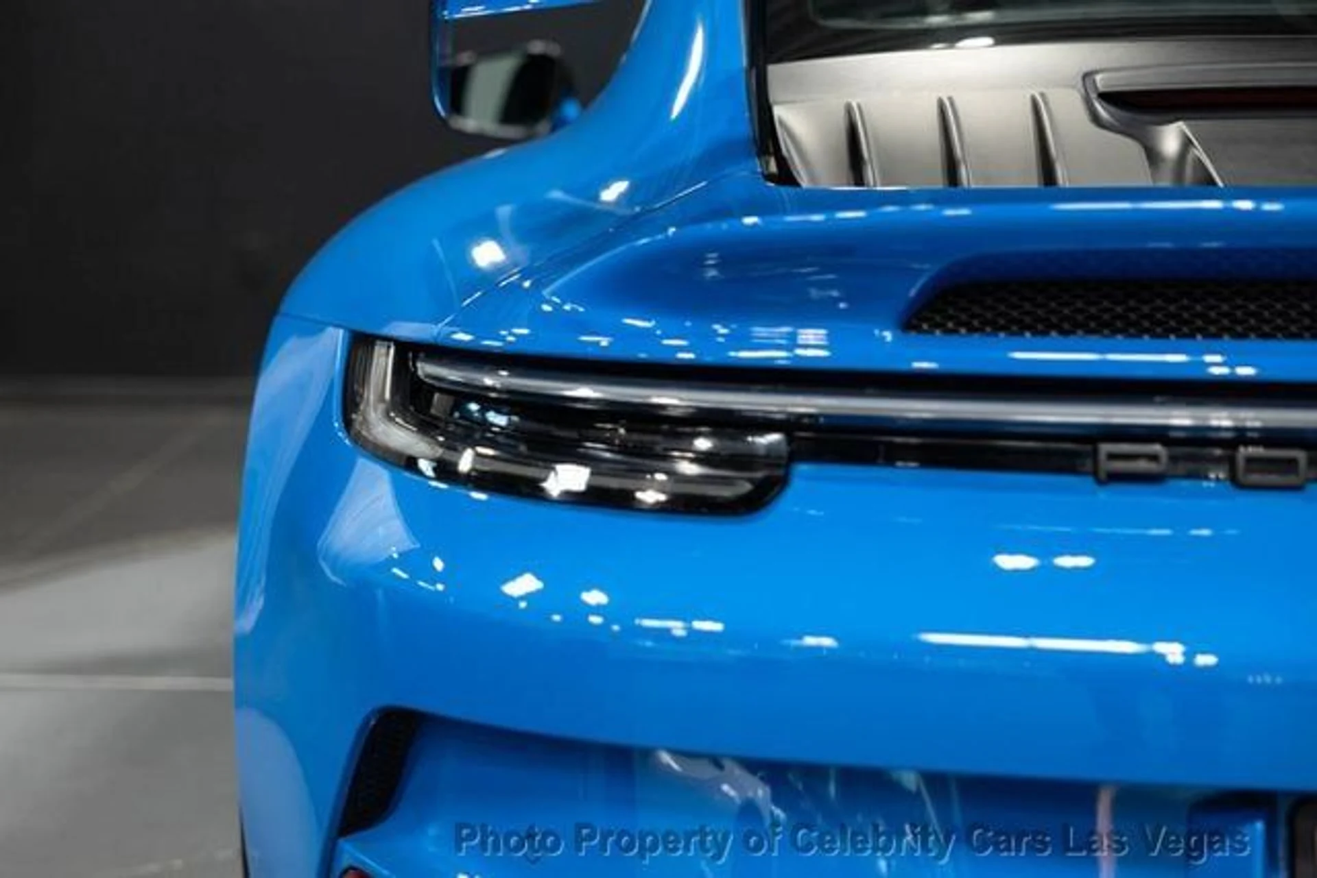 mph004_3086891880_used_2022_porsche_911_gt3coupe_9707_23088609_9_640_4686adc718