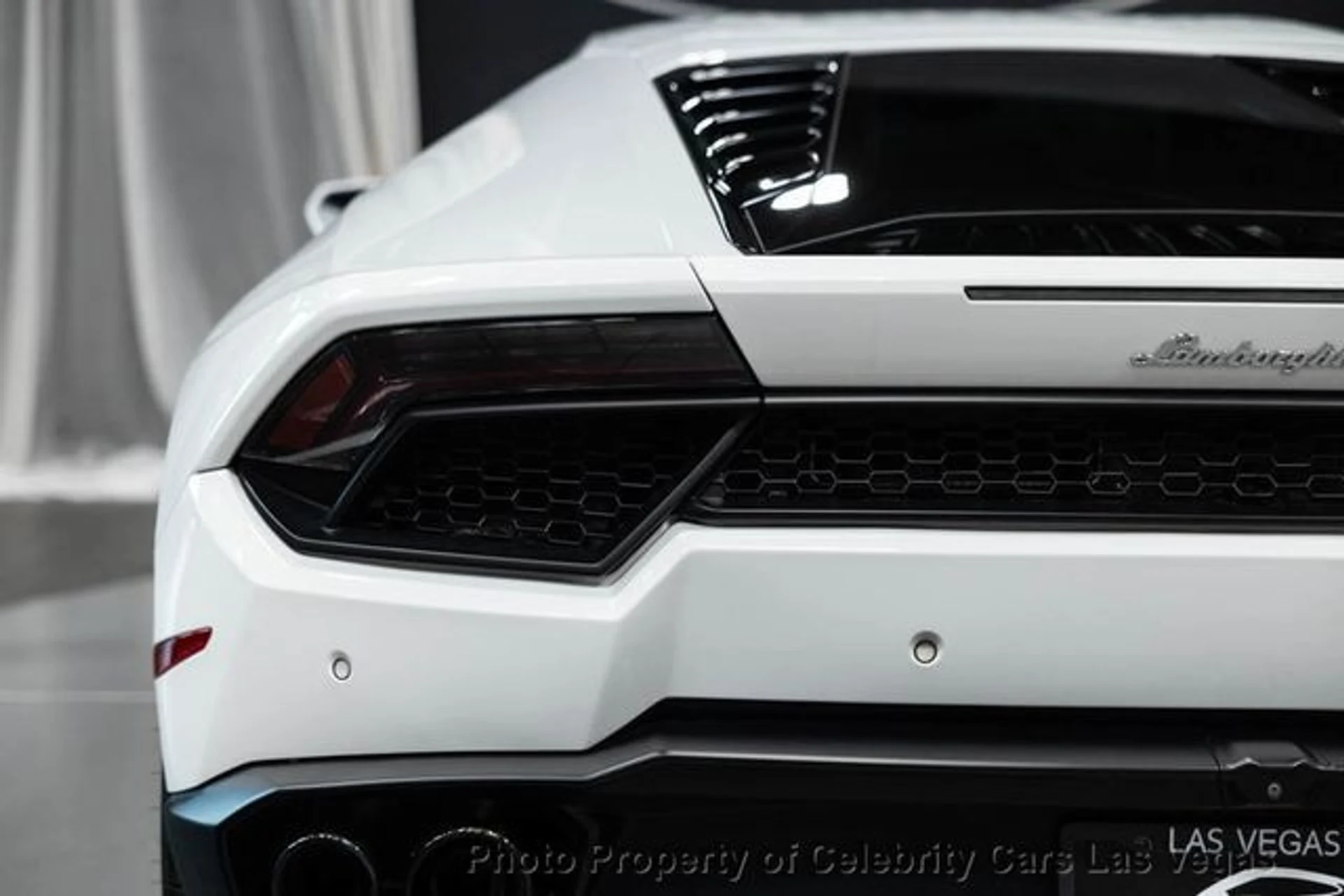 mph004_3098559518_used_2019_lamborghini_huracan_lp5802_9707_22868387_9_640_d73942f213