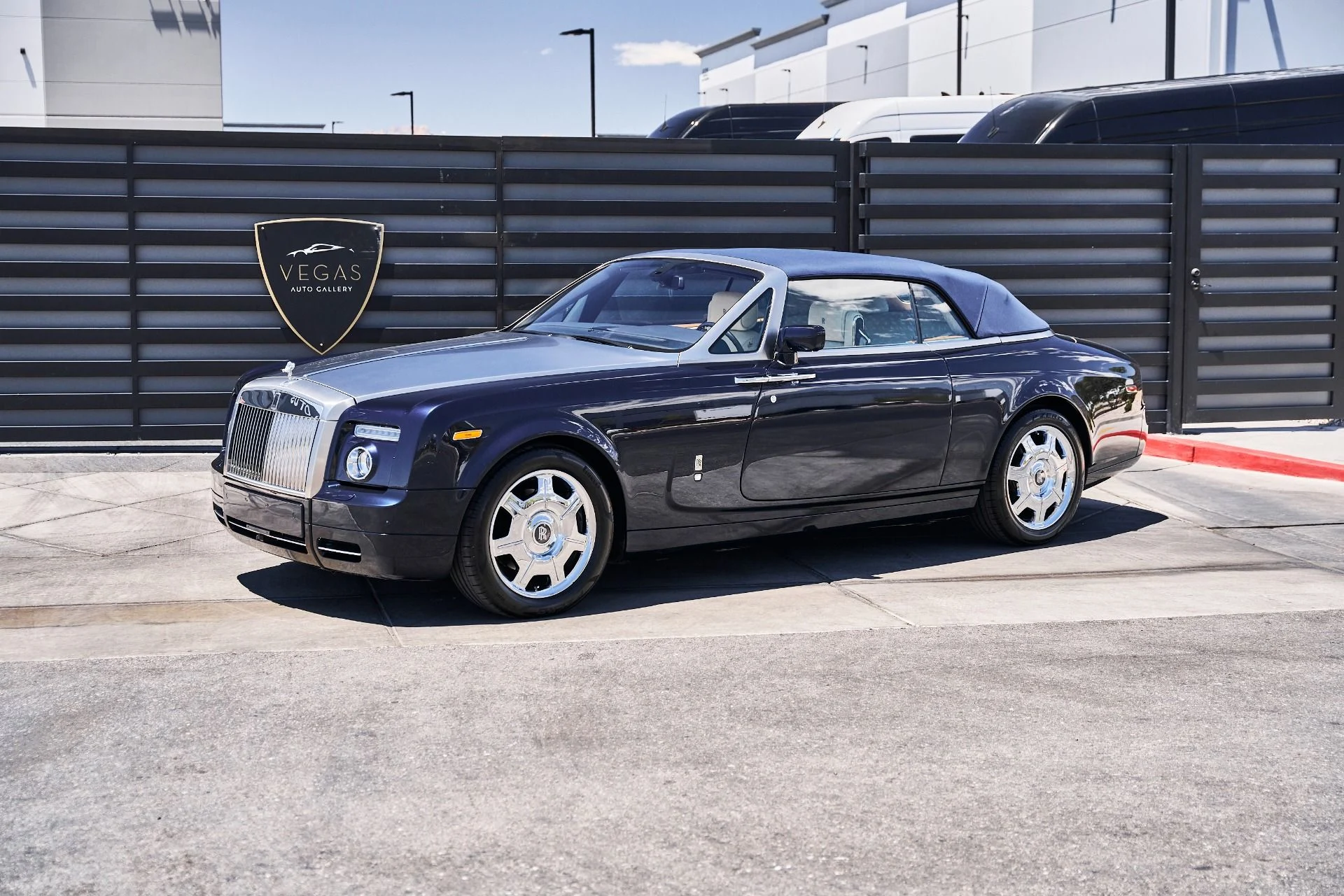 mph004_3129988100_Used_2009_Rolls_Royce_Phantom_Drophead_Coupe_Base_1779209629_daa3246432