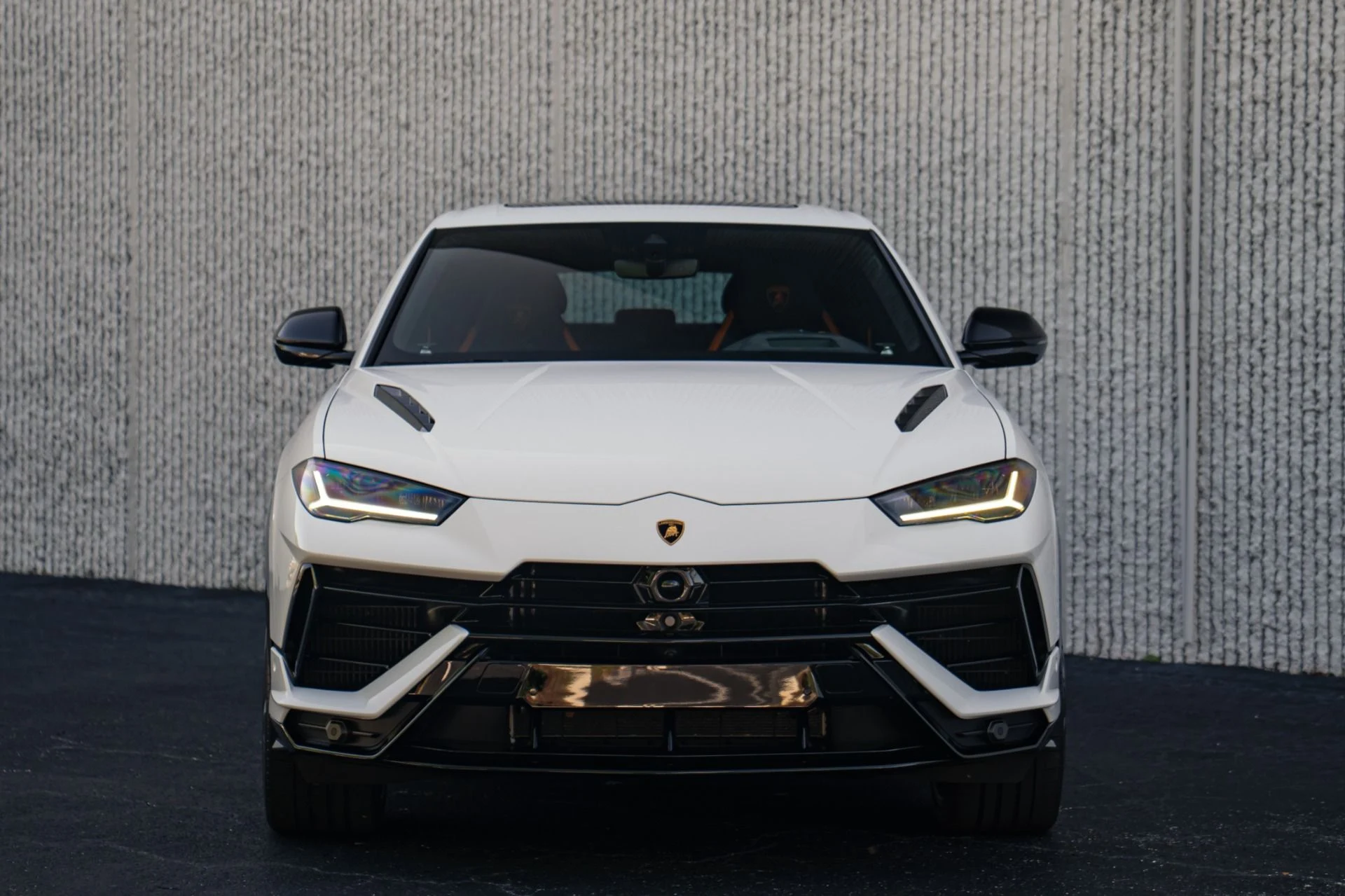 mph004_3134805238_Used_2024_Lamborghini_Urus_S_HUGE_295296_Original_MSRP_Low_Mile_1787089890_47791e9a21