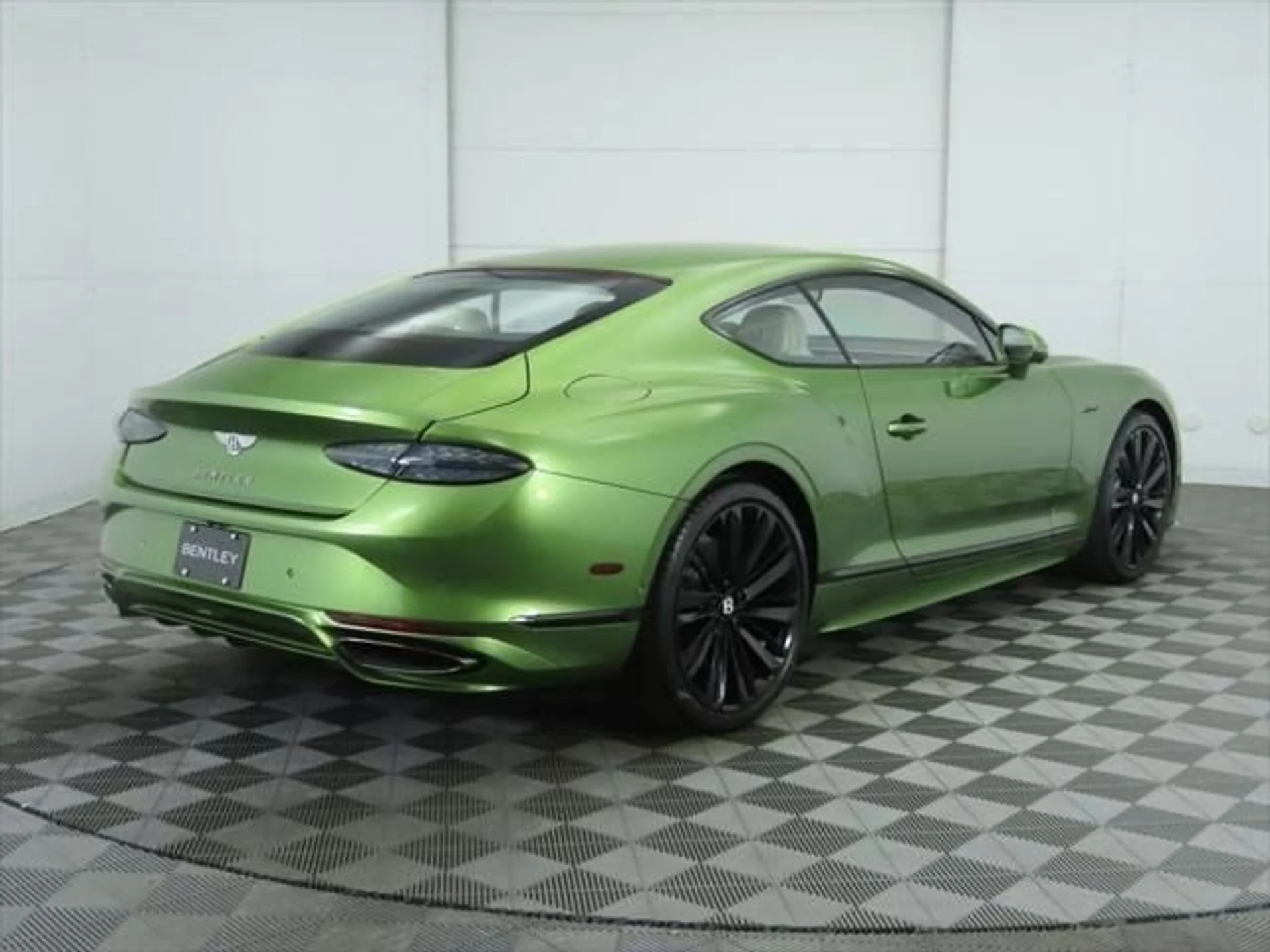 mph004_3136096760_used_2025_bentley_continental_gtspeedcoupe_8119_23003283_5_640_e206f97a3b