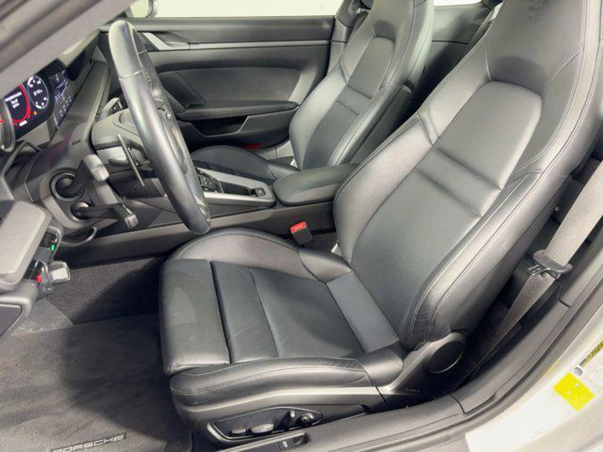 mph004_3140877268_Yuauswj_Opi7rb_Q_Iv_Z_Aoo_O5pd_MQ_2483501b4a