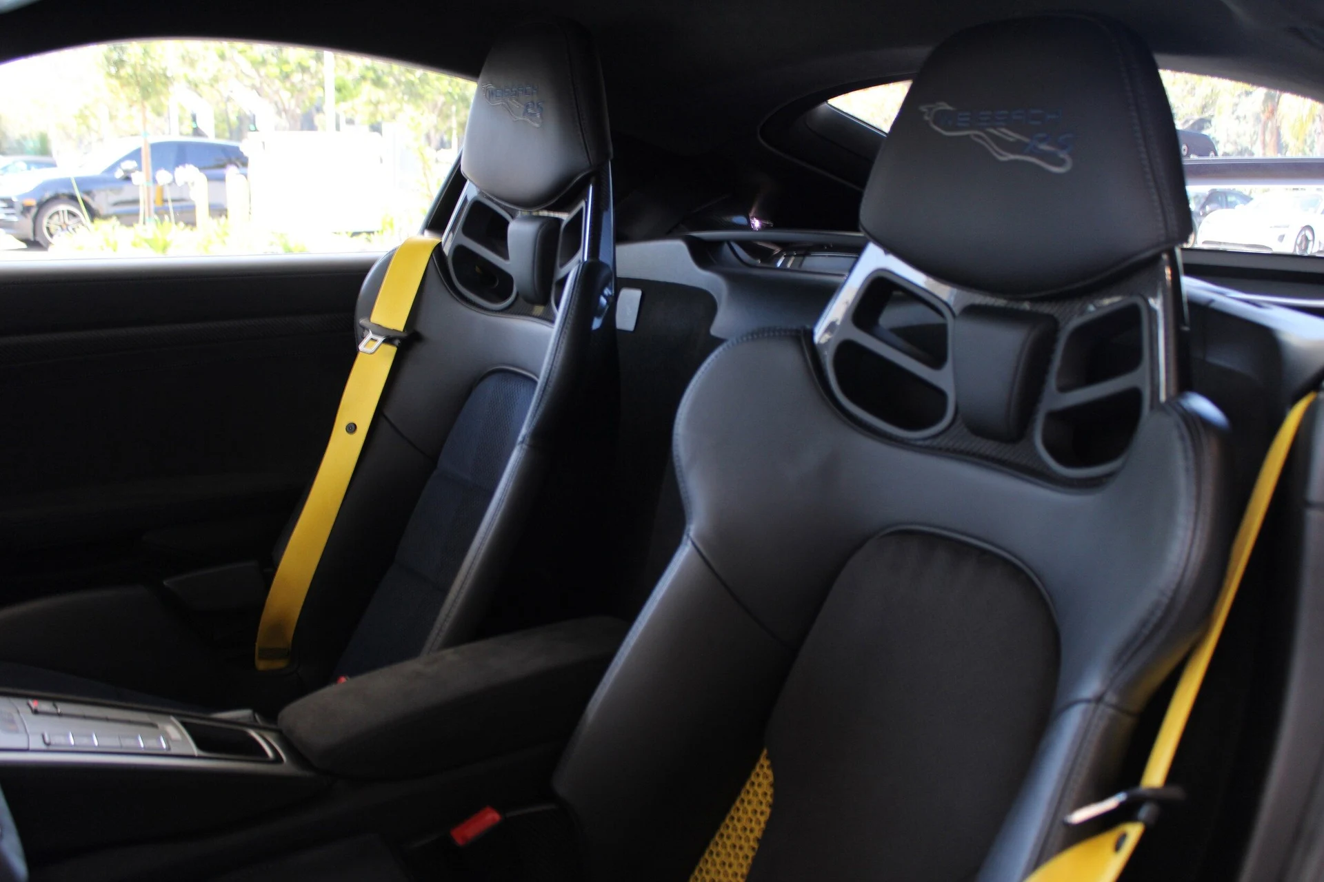 mph004_3141839065_054f6ef412009ba9ce33efff4e21f094x_220c8edd4b