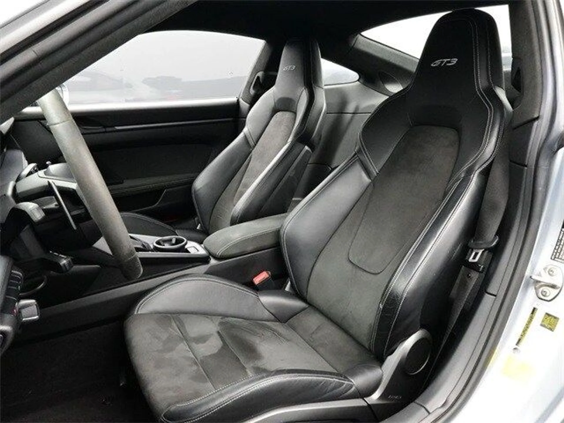 mph004_3146789189_b6a184f4a14a201edbad96cf5c7e920ax_dc6d28bfb2