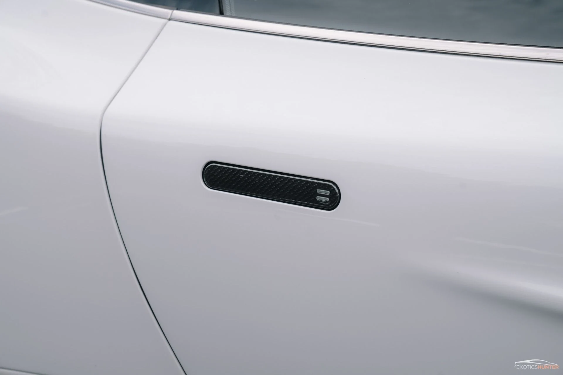 mph004_3149003934_Used_2014_Aston_Martin_Vanquish_Carbon_Everything_1756333397_779e7c5de9