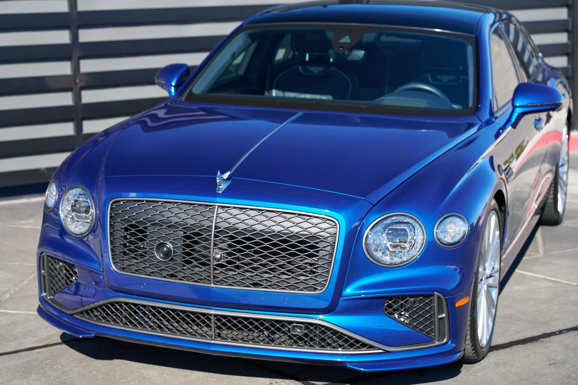 mph004_316959458_Used_2025_Bentley_Flying_Spur_Speed_1792601112_3accf9861a