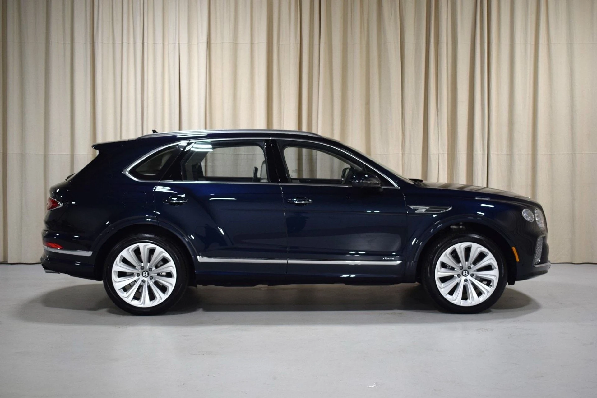 mph004_3178855626_093605ee22e25c4cb795e9baefee1b3dx_0c15b95e2c