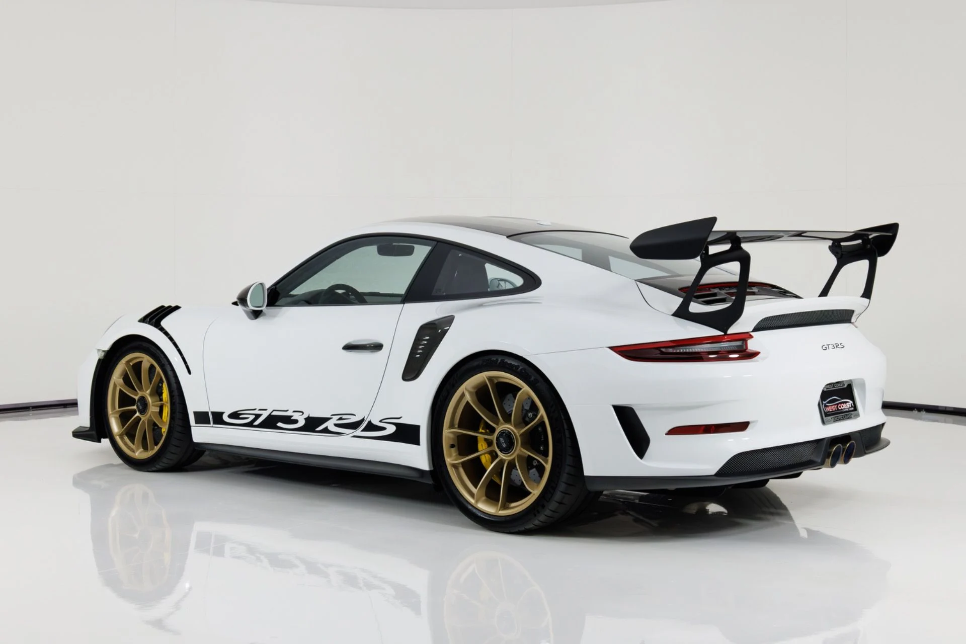 mph004_3183364333_Used_2019_Porsche_911_GT_3_RS_1774651719_a198ccaba9