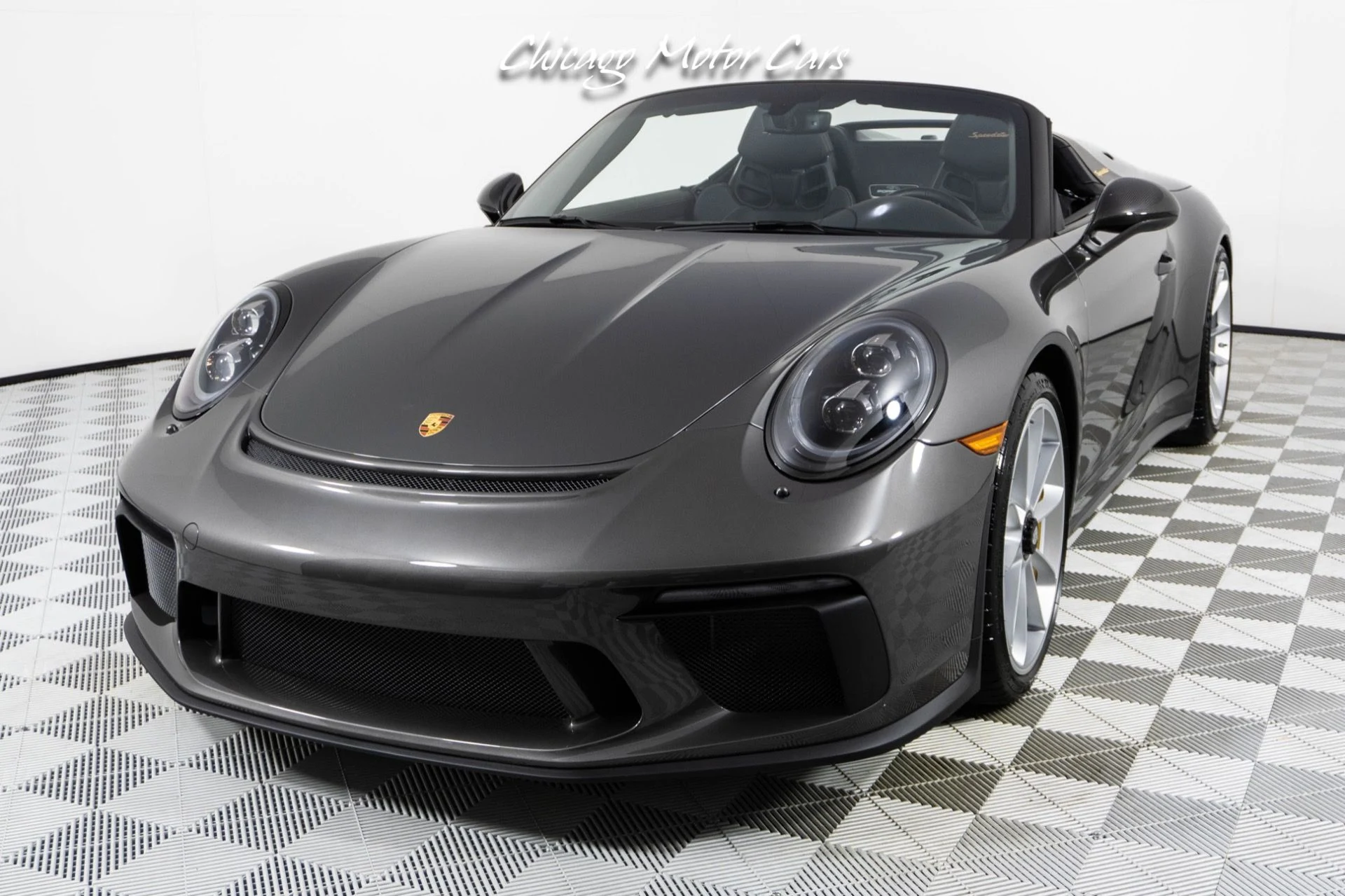 mph004_3183570615_13457_p5_l_d123d6e314