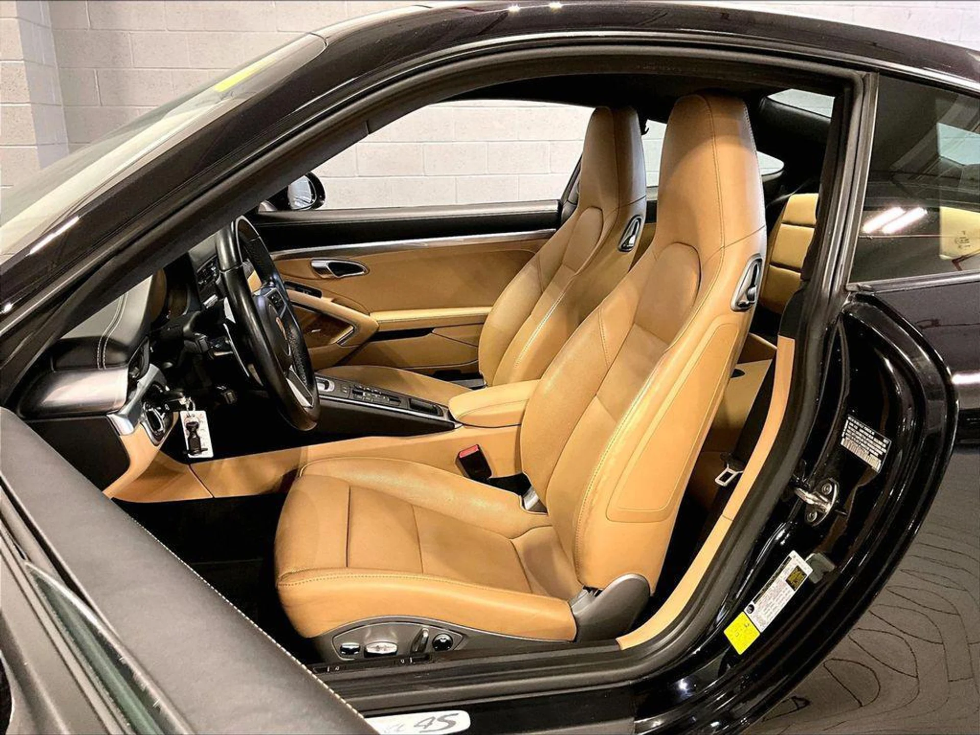 mph004_3186065007_ZI_5gv1n_MR_Cvy_NUY_Xjet9_W0_QJ_Sb_Y_2b6bb78646