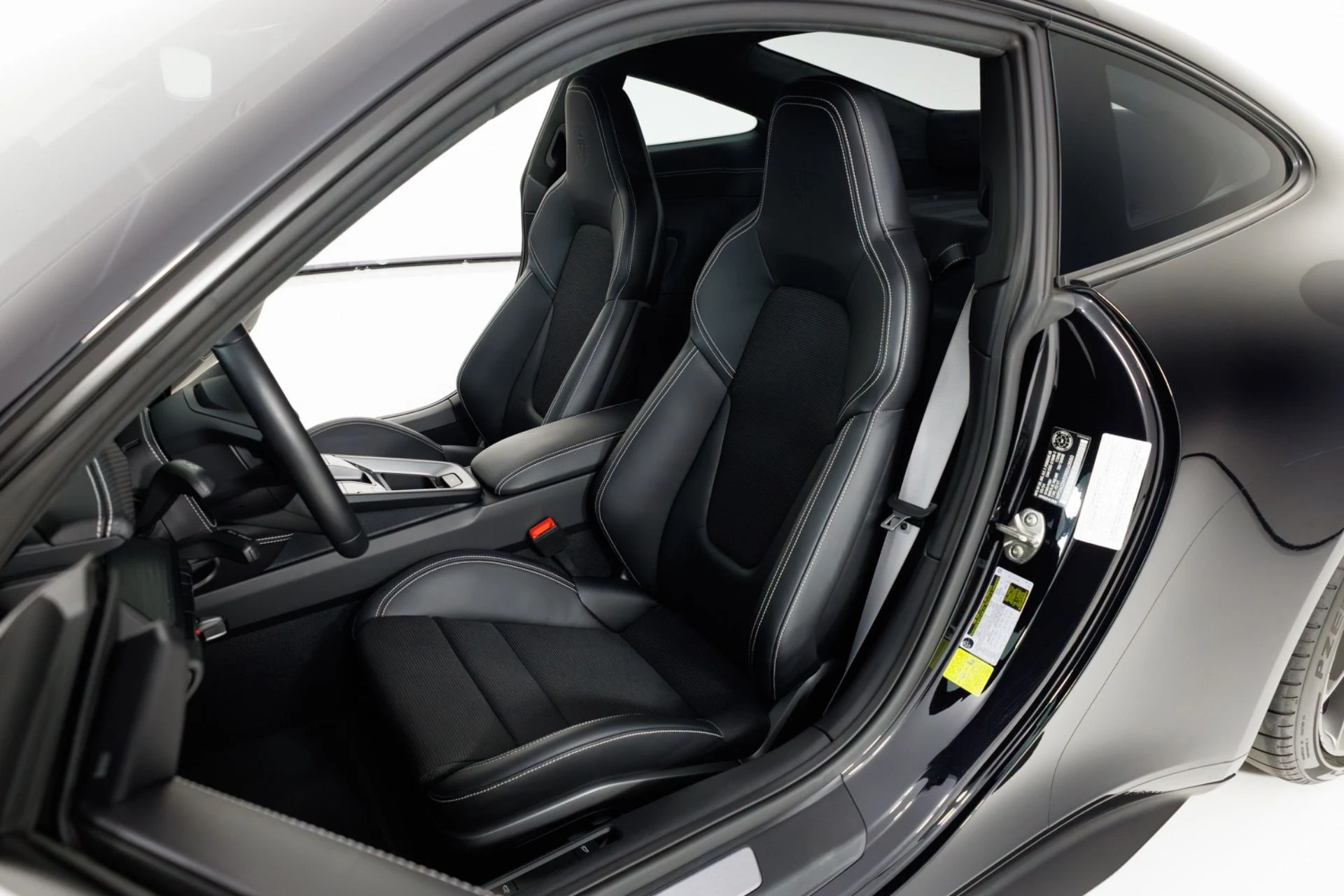 mph004_3187464287_Used_2024_Porsche_911_GT_3_Touring_1773165095_ab9f4b8417