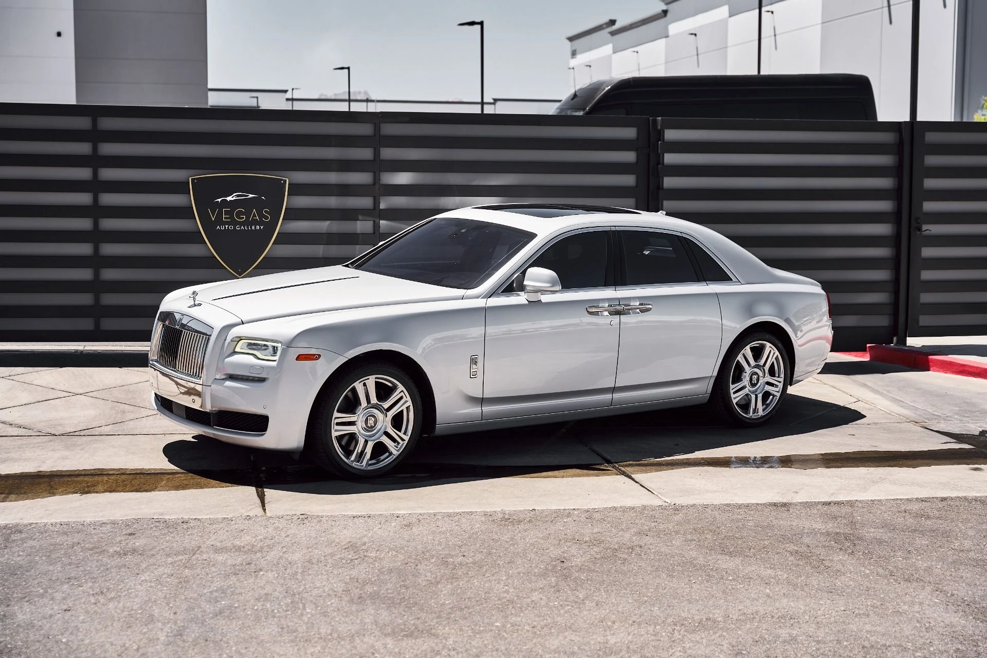 mph004_3192867149_Used_2015_Rolls_Royce_Ghost_Base_1783648137_e461f68774