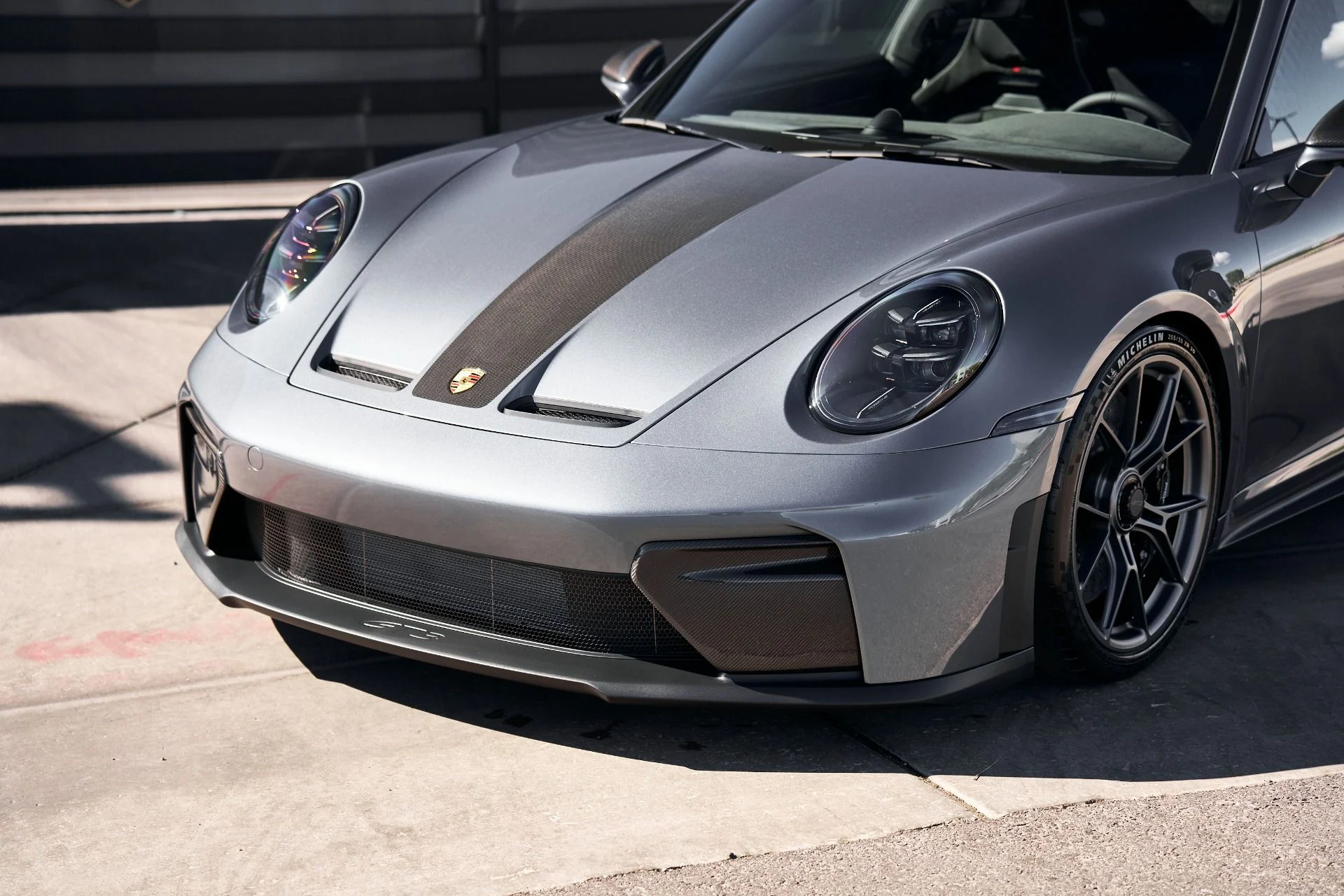 mph004_3197371800_Used_2025_Porsche_911_GT_3_1760569962_7db230f9f0