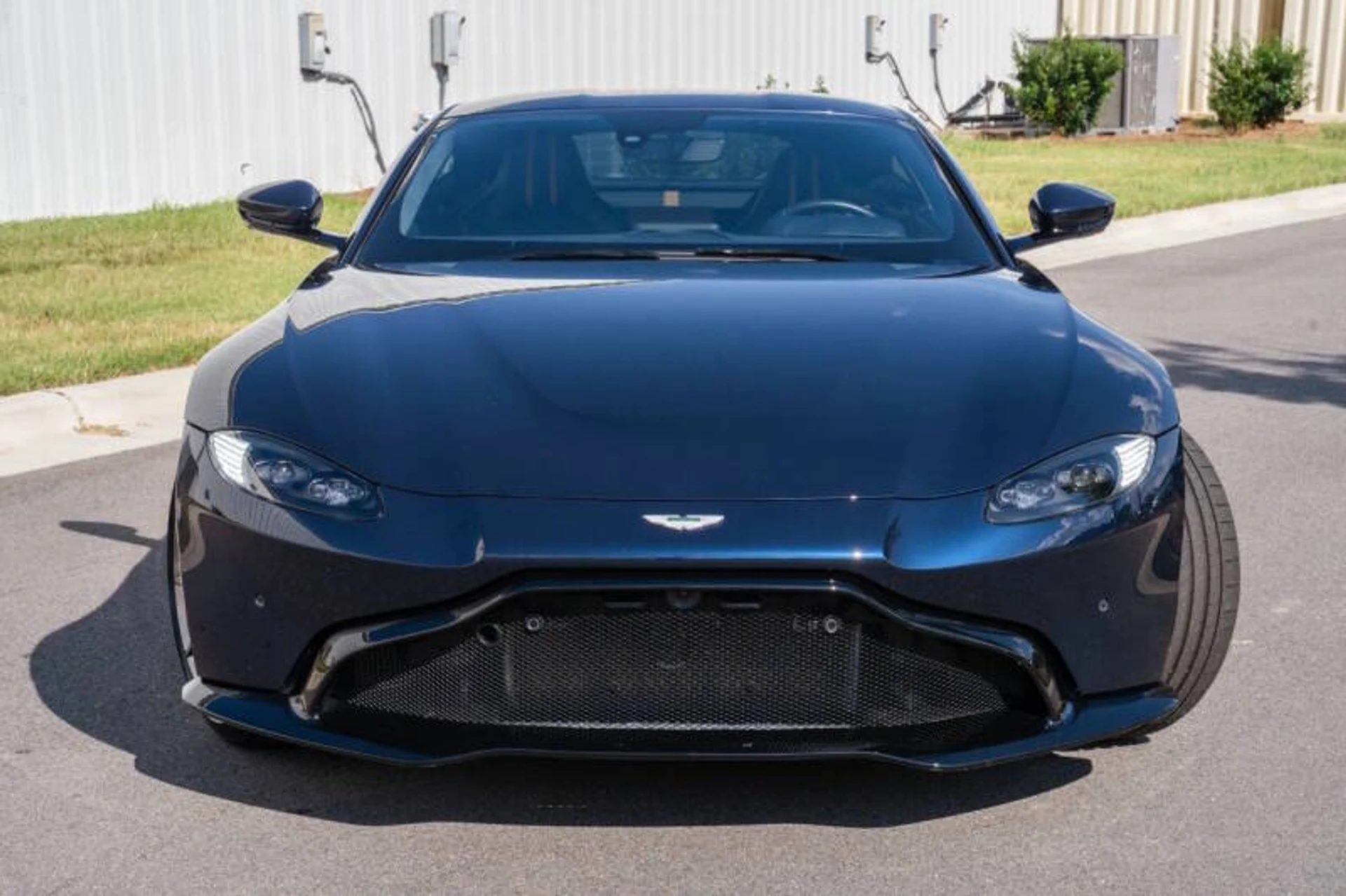 mph004_3204997480_2020_aston_martin_vantage_base_2dr_coupe_b5bff08097