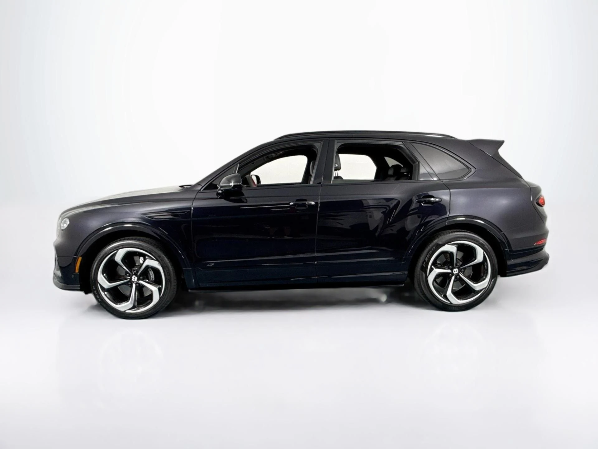 mph004_3205018120_Used_2022_Bentley_Bentayga_S_V8_1785194983_ec3a6950f0