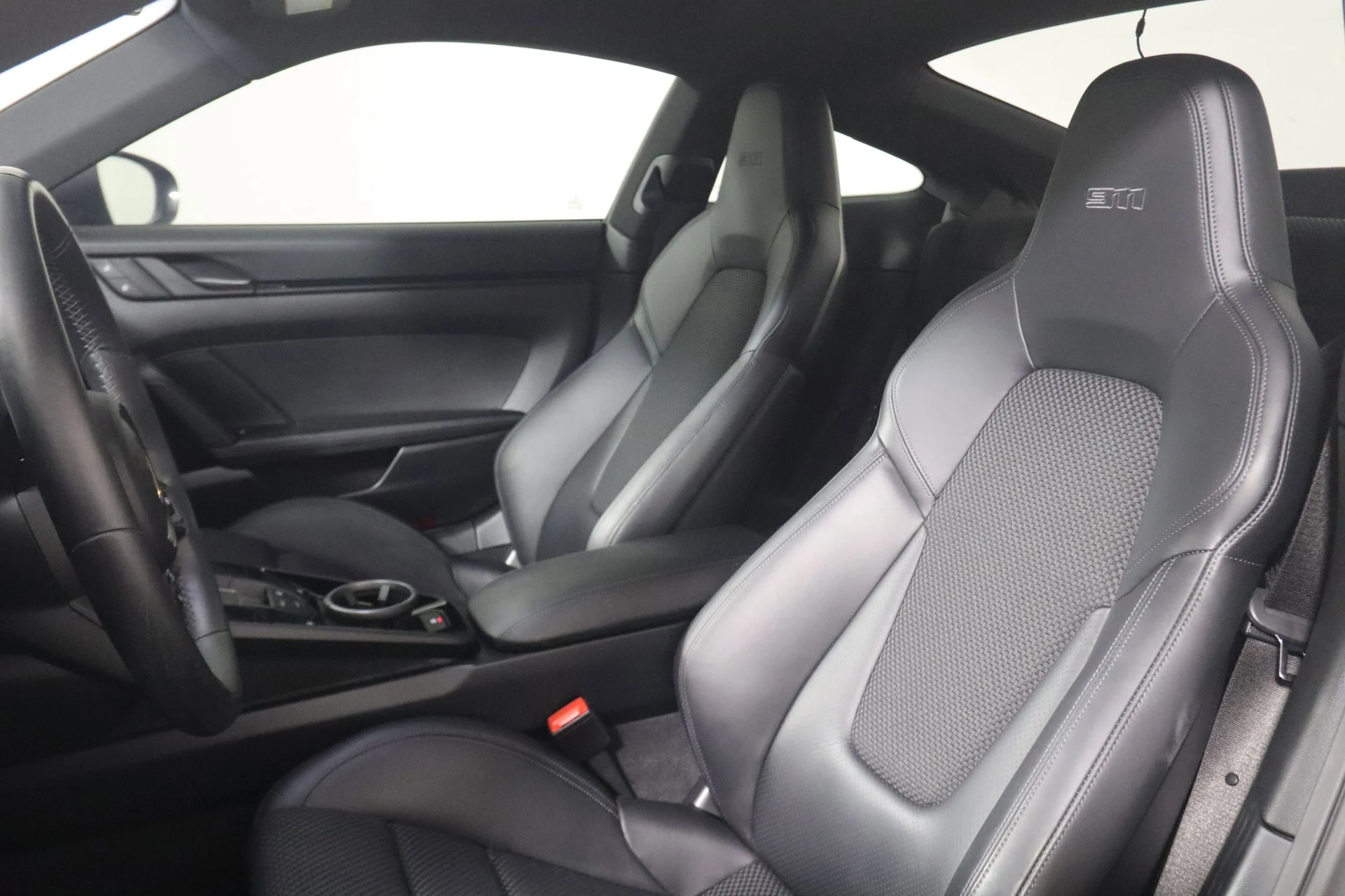 mph004_3208915944_2c7a45b0228e3ee409952e68ebd157bcx_8c69388ba2