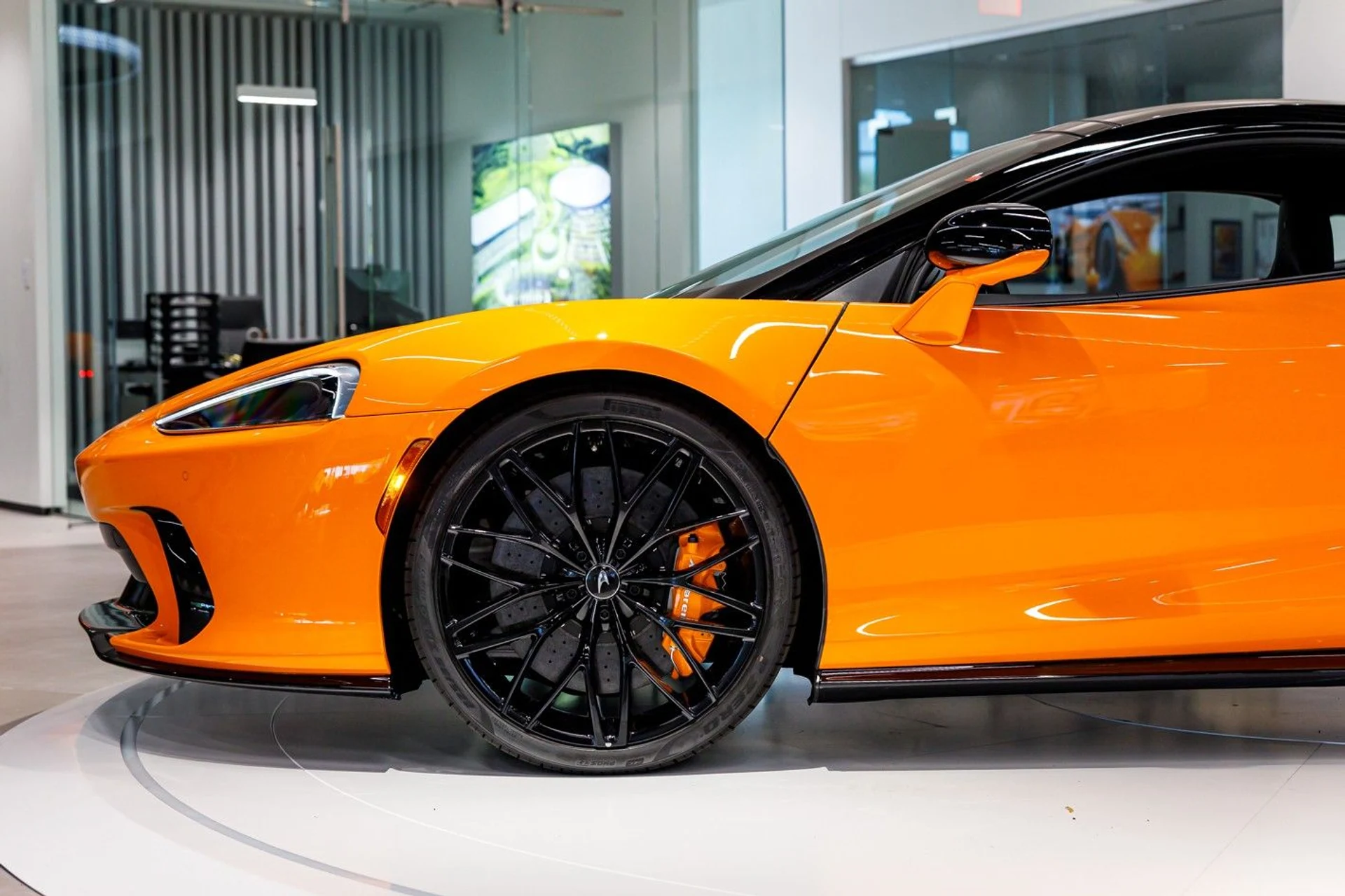 mph004_3211074506_671_p5_l_7215b9dfb9