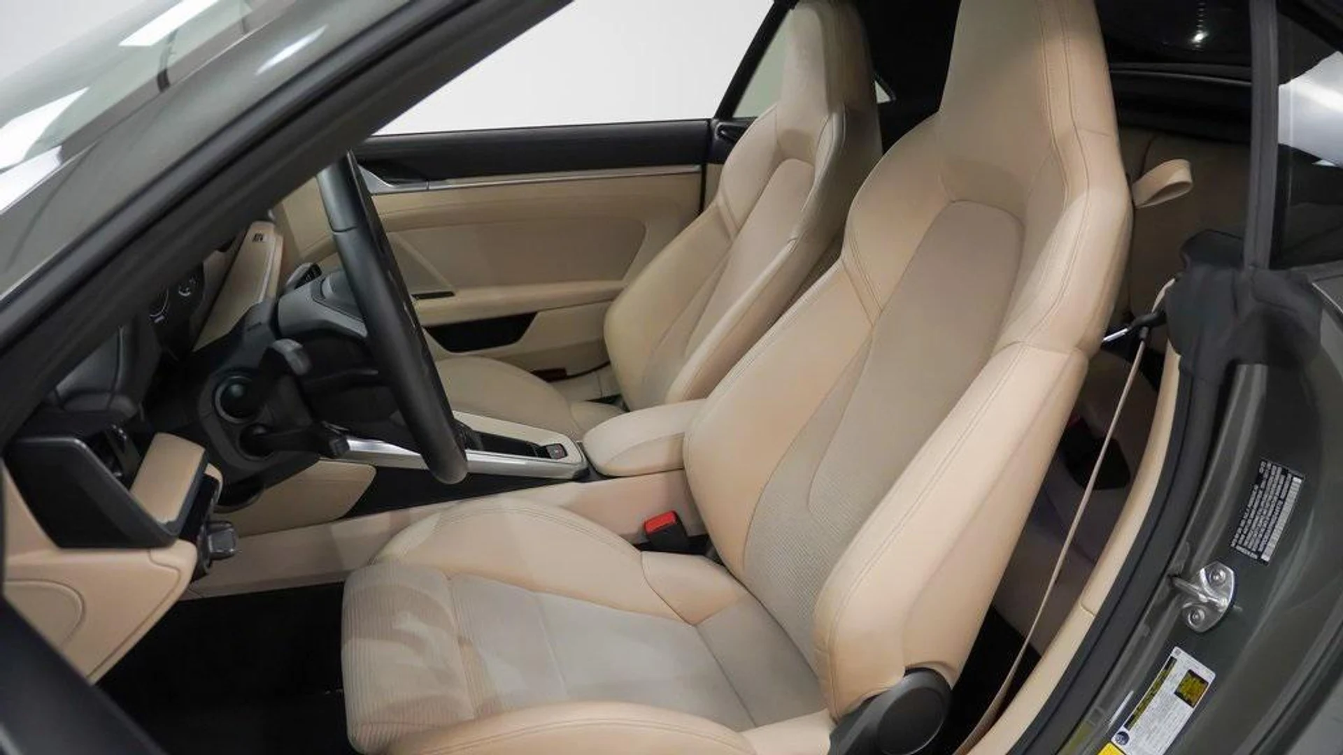 mph004_3221062373_f_Si_Es_M4_bkto05q_SB_Lh_U_Kkto574_642dff1a4e