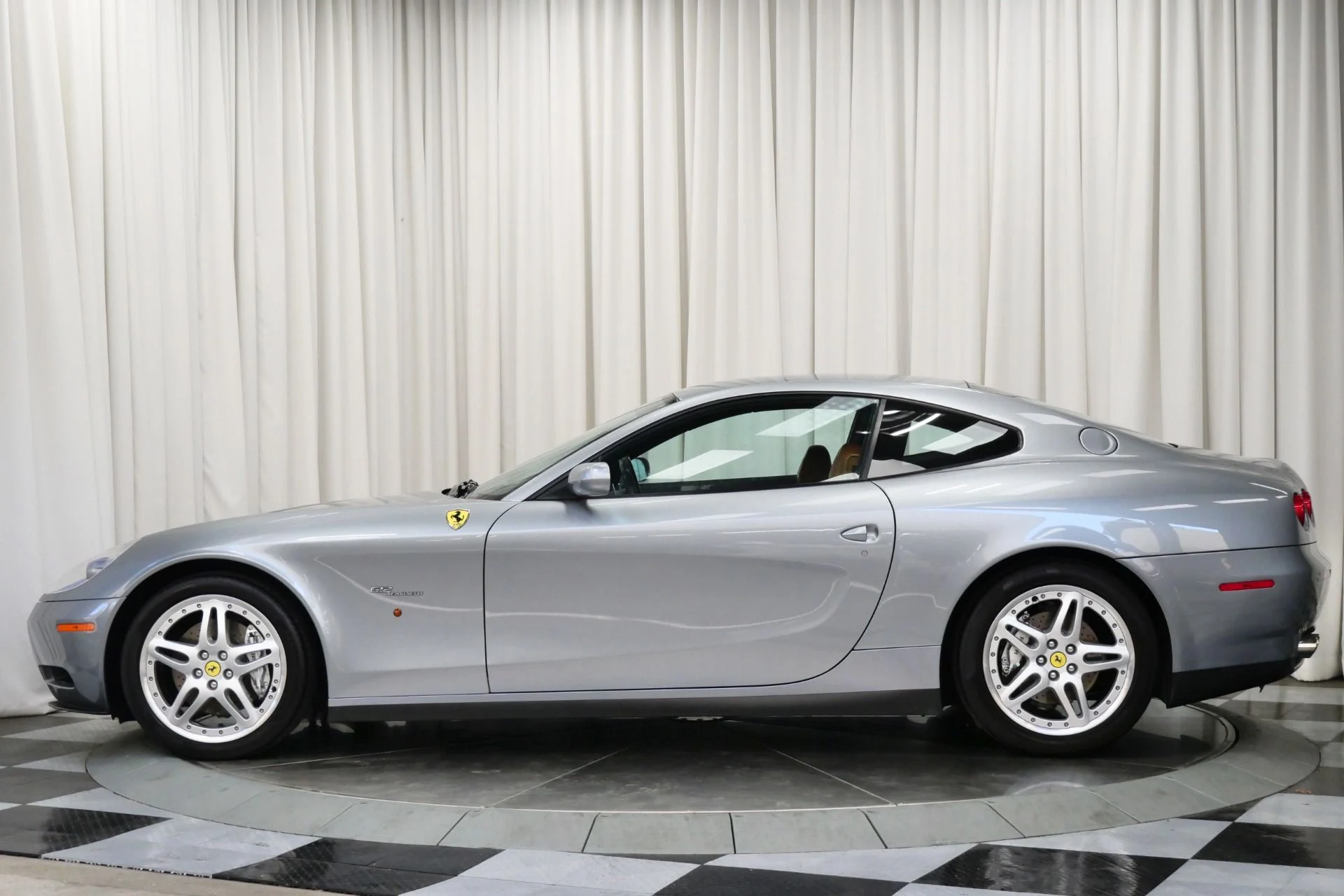 mph004_3243024114_Used_2005_Ferrari_612_Scaglietti_1756135330_8da86cbae8