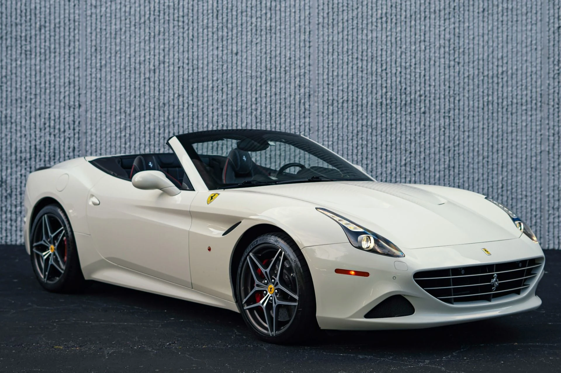 mph004_3249944088_Used_2017_Ferrari_California_T_251_K_MSRP_Special_Handling_Pack_Daytona_Seats_Powertrain_Warranty_1779481555_885b0dbce8