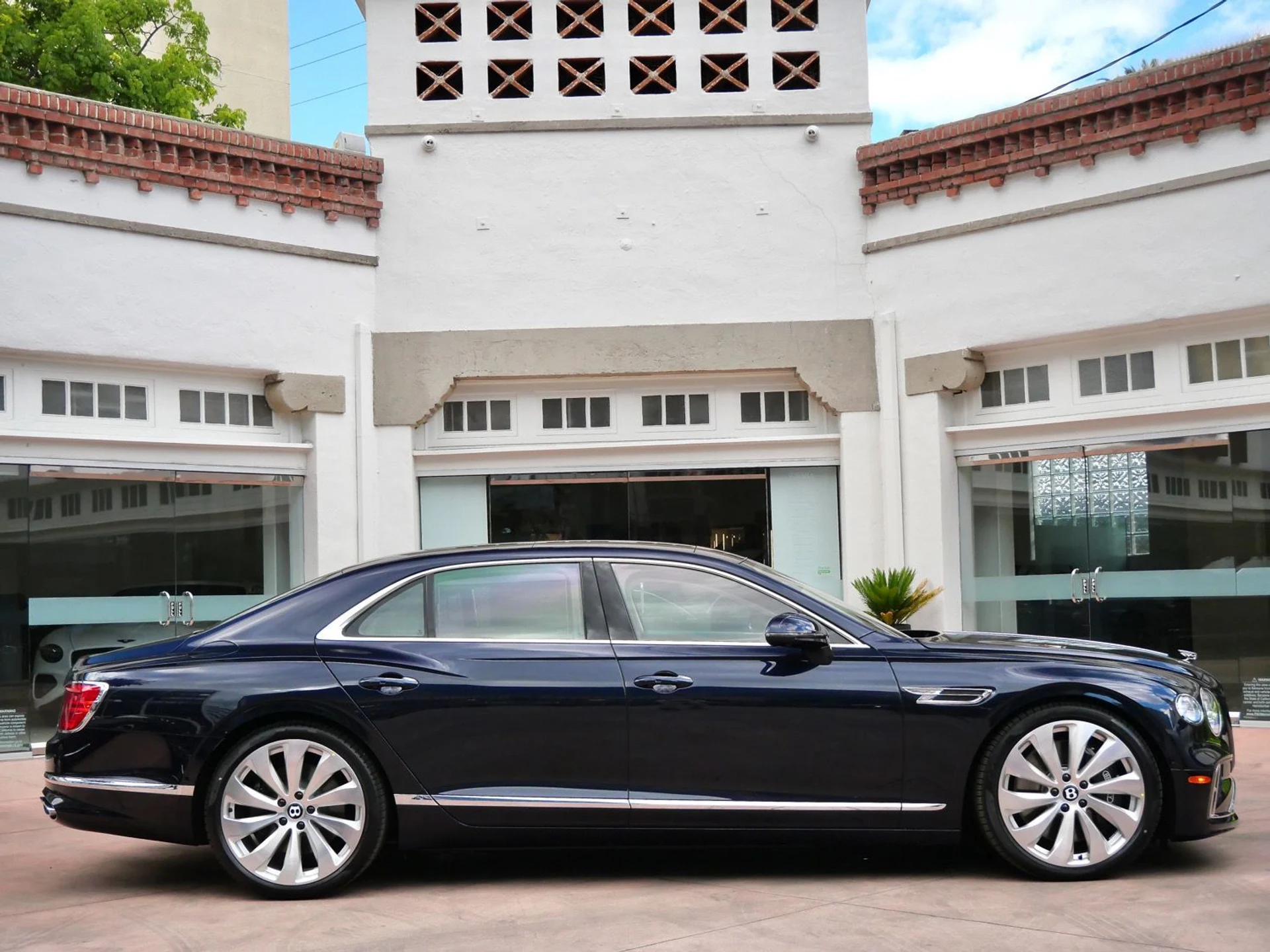 mph004_3251345275_dbe449ba89241f2cb63c95e9a147cae7x_2ee0da63ba