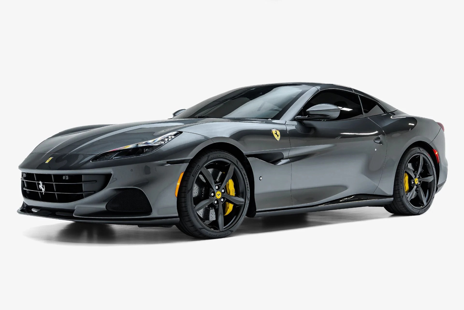 mph004_3252749138_Used_2023_Ferrari_Portofino_M_1792006303_0a6e245022