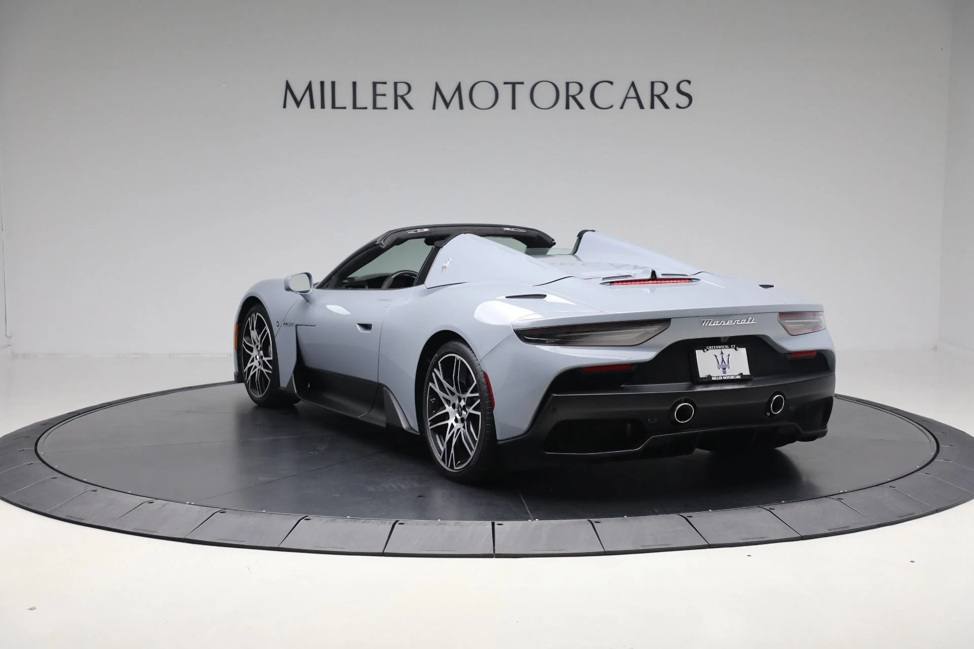 mph004_3253332541_Used_2023_Maserati_MC_20_Cielo_f13c31a5a1