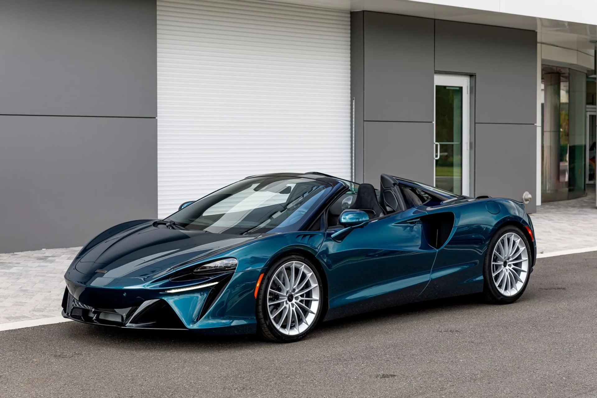 mph004_3254335103_New_2026_Mc_Laren_Artura_Spider_568a8f61ff