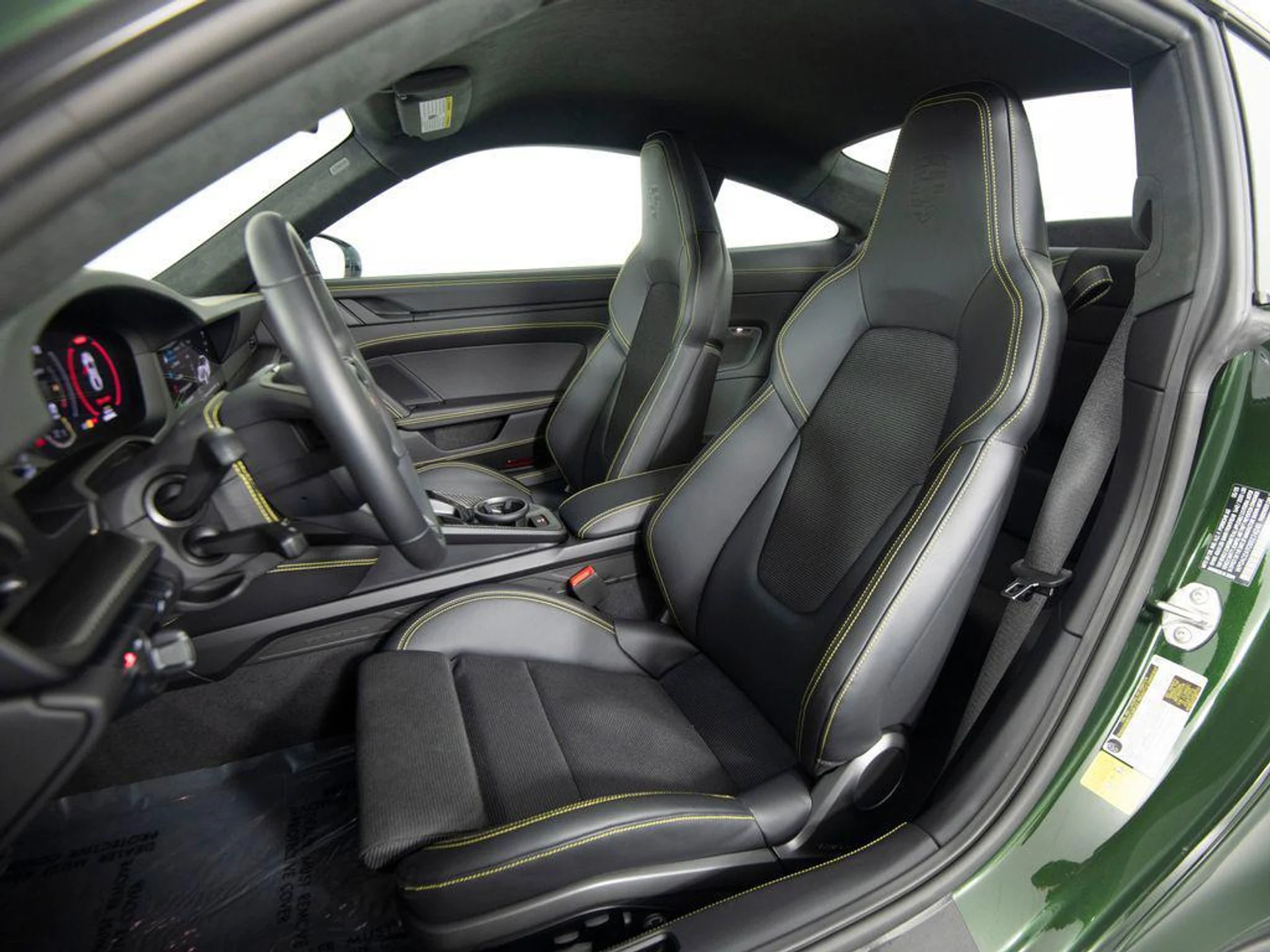 mph004_3257565142_O_Gn_70yn6_Eo_Wm5p_T38ax_Unp70_G8_8339db23d2