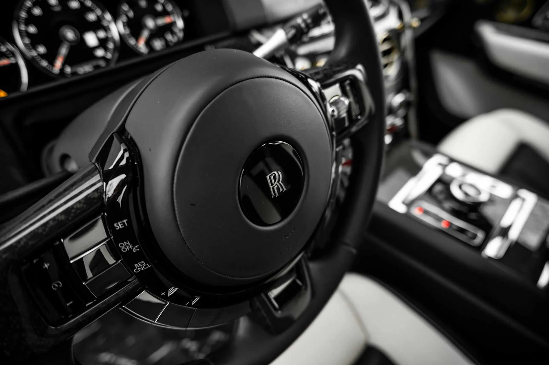 mph004_325844706_96bd5ae5e1229f6e07046f098c10621bx_4ac00aa04a