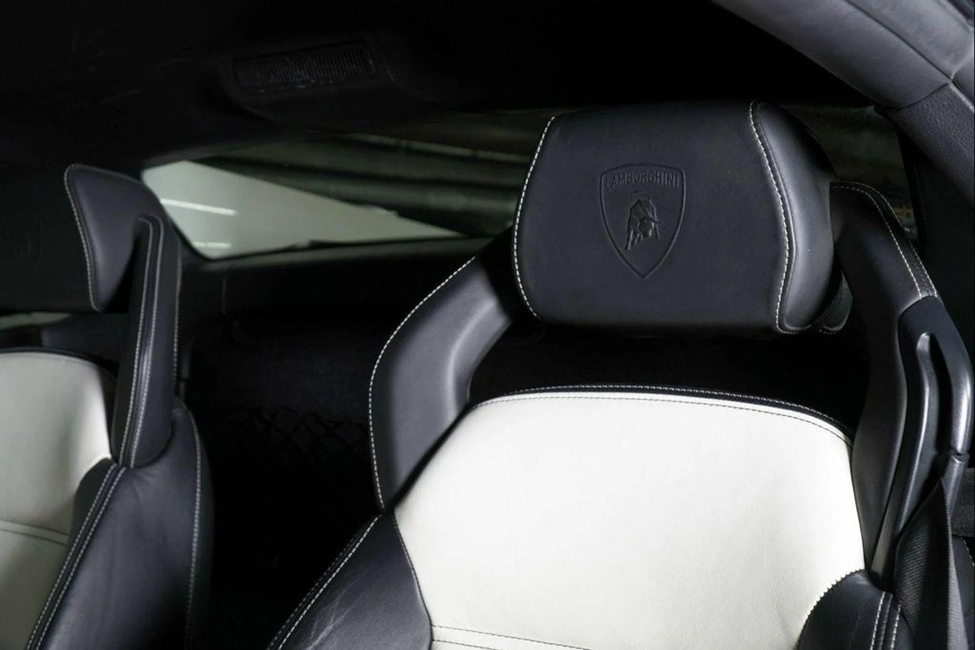 mph004_3267291683_OJ_Ijr88ex_OB_Aq_Djo_FB_301_ERAMA_c9dd0645cc