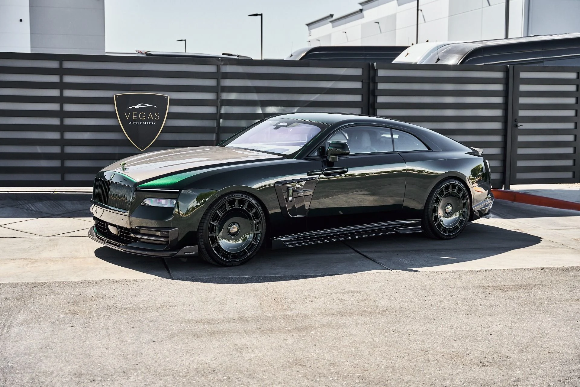 mph004_3271211686_Used_2024_Rolls_Royce_Spectre_Mansory_1776840004_e2fe26dd8f