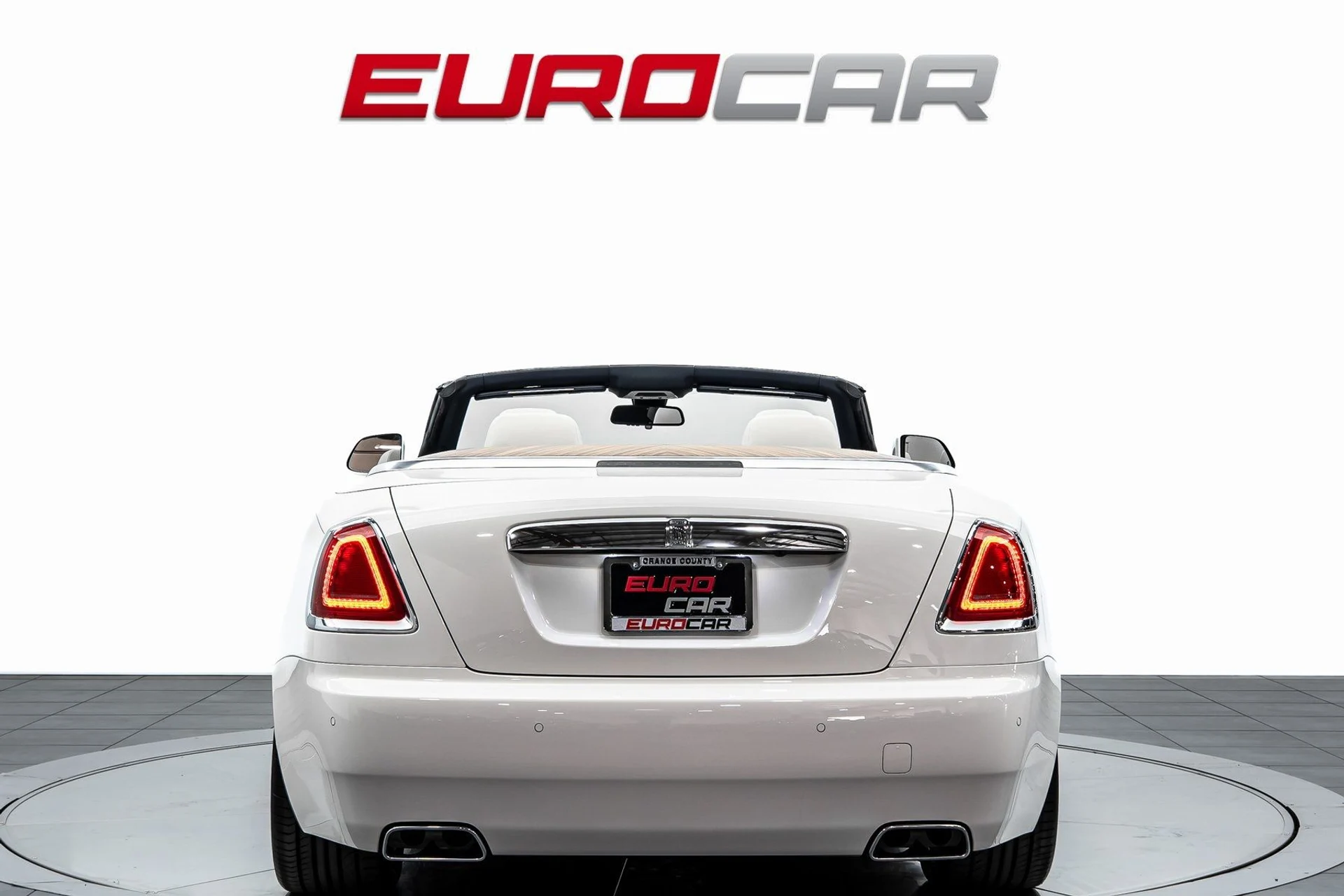 mph004_3273802807_image_5_40d44caeea