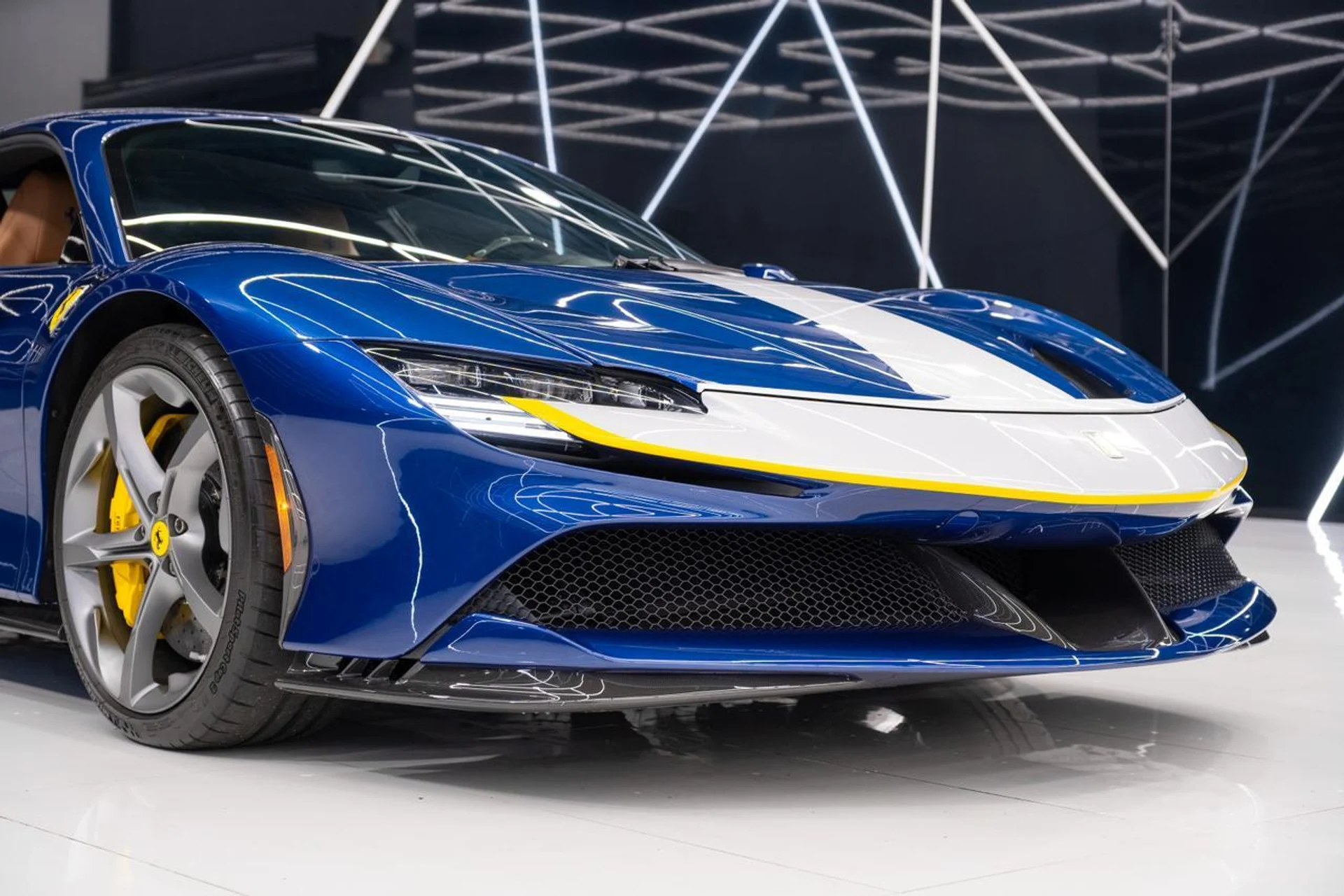 mph004_3283275281_b02fb05b49106975adfdd733dbe51d2c_43bef10150