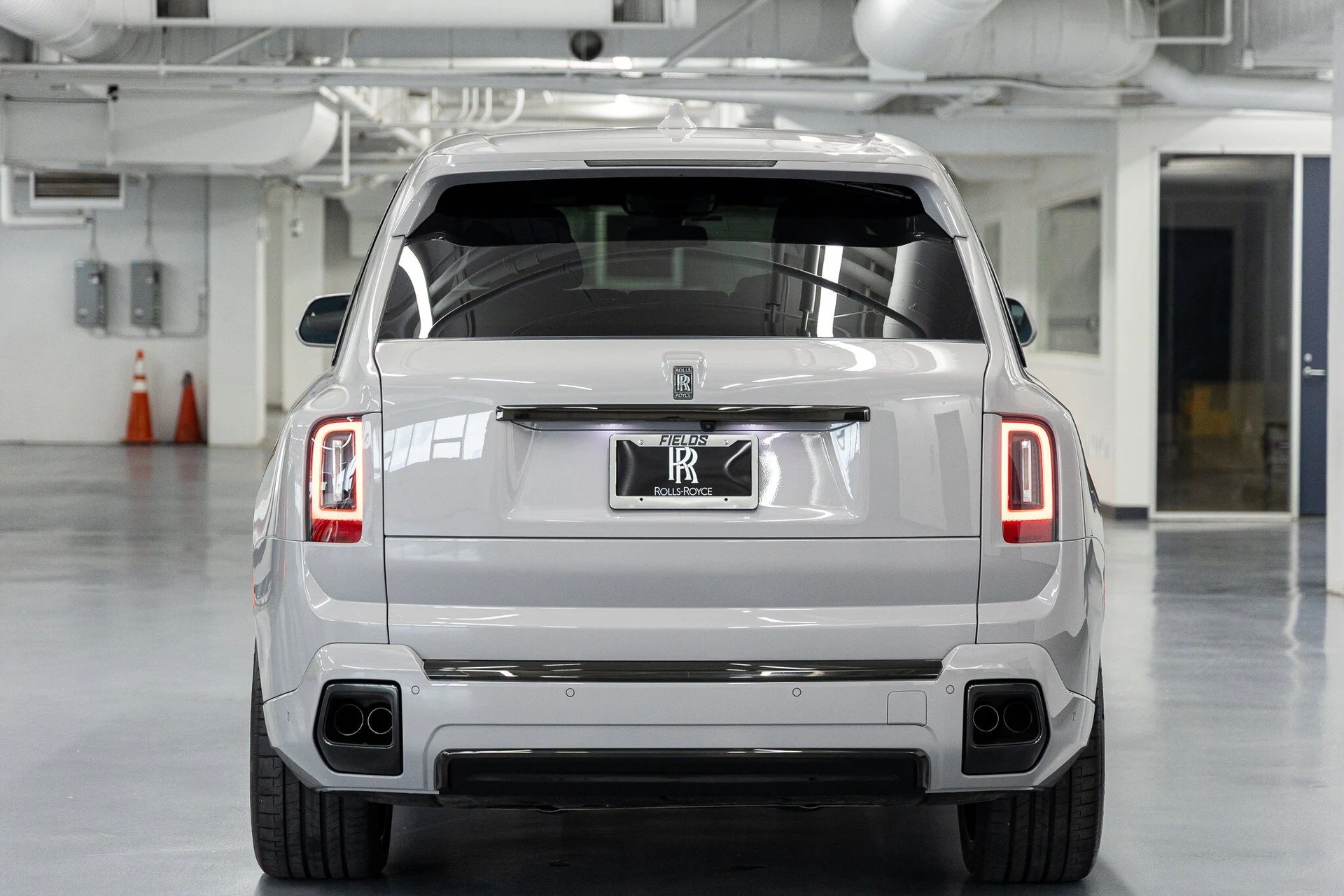 mph004_3291051541_2aa47447e63b587a3897f9bdc9d85342x_741b0400a6