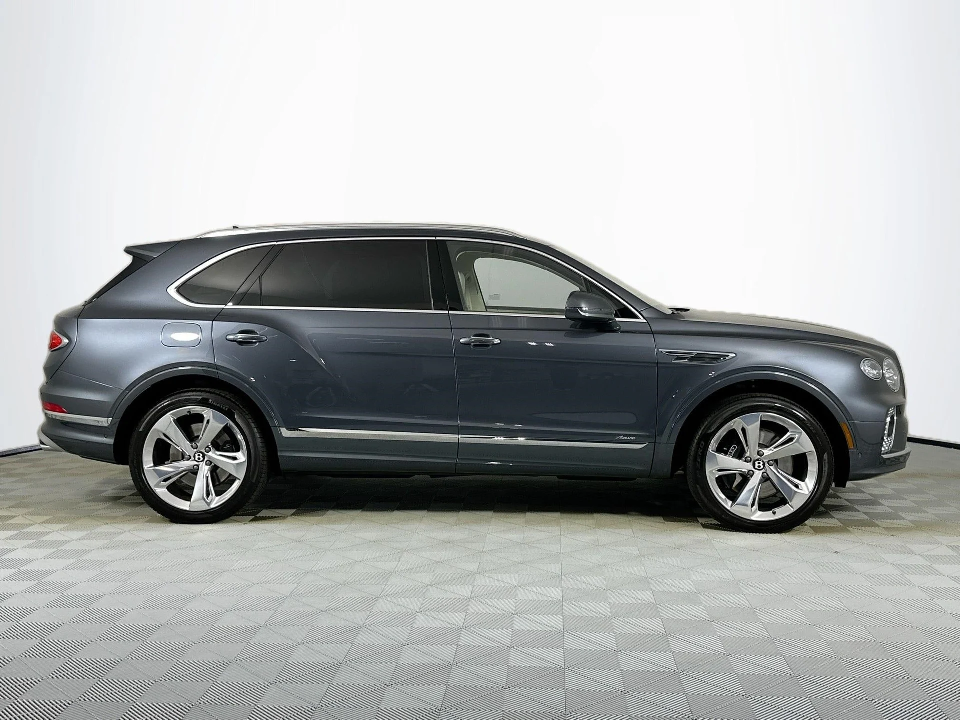 mph004_3291438739_5_5bfdf861d1