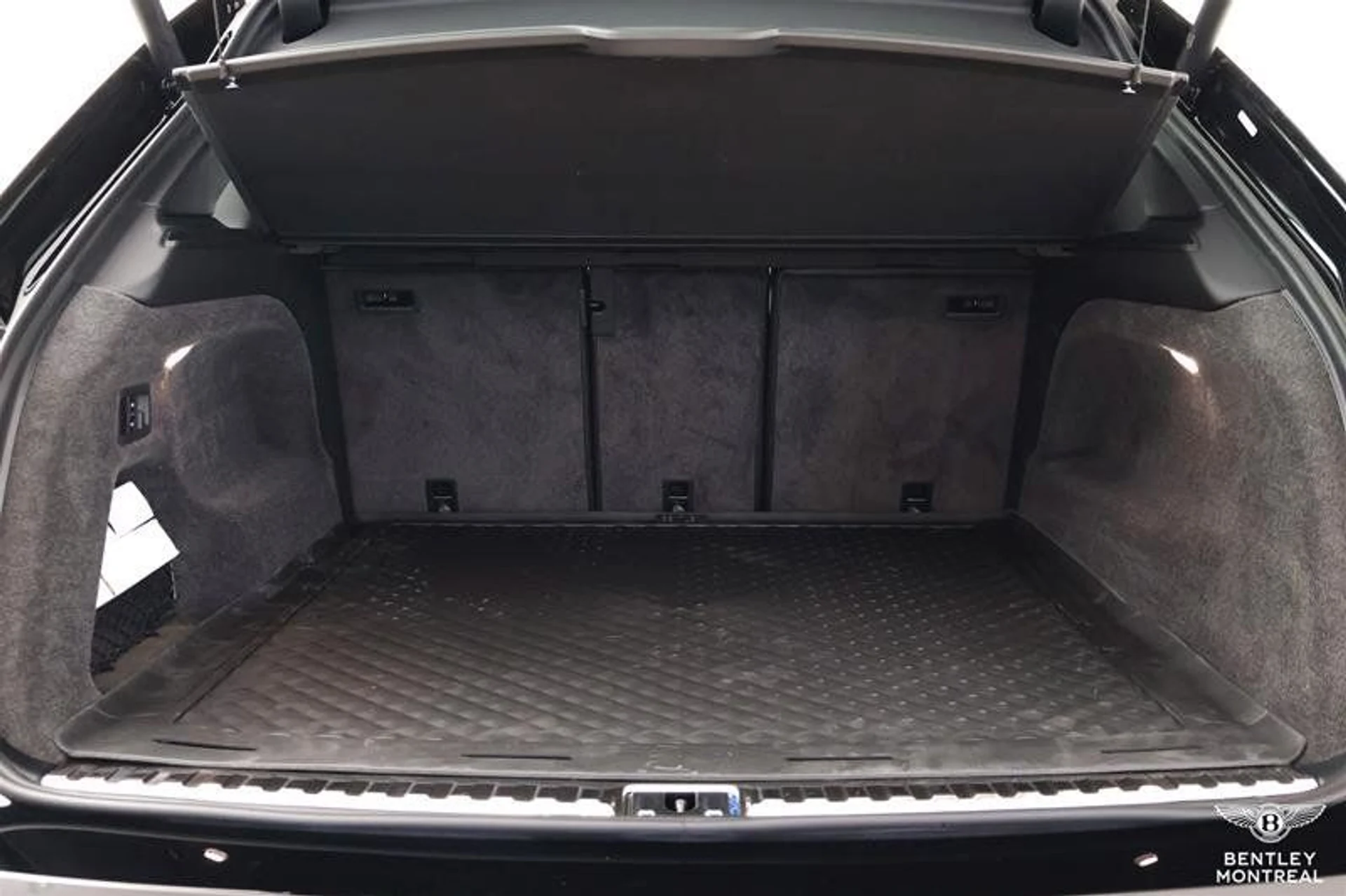 mph004_3294073025_37503926_03174_imhmvtcw_0b7e452ac5