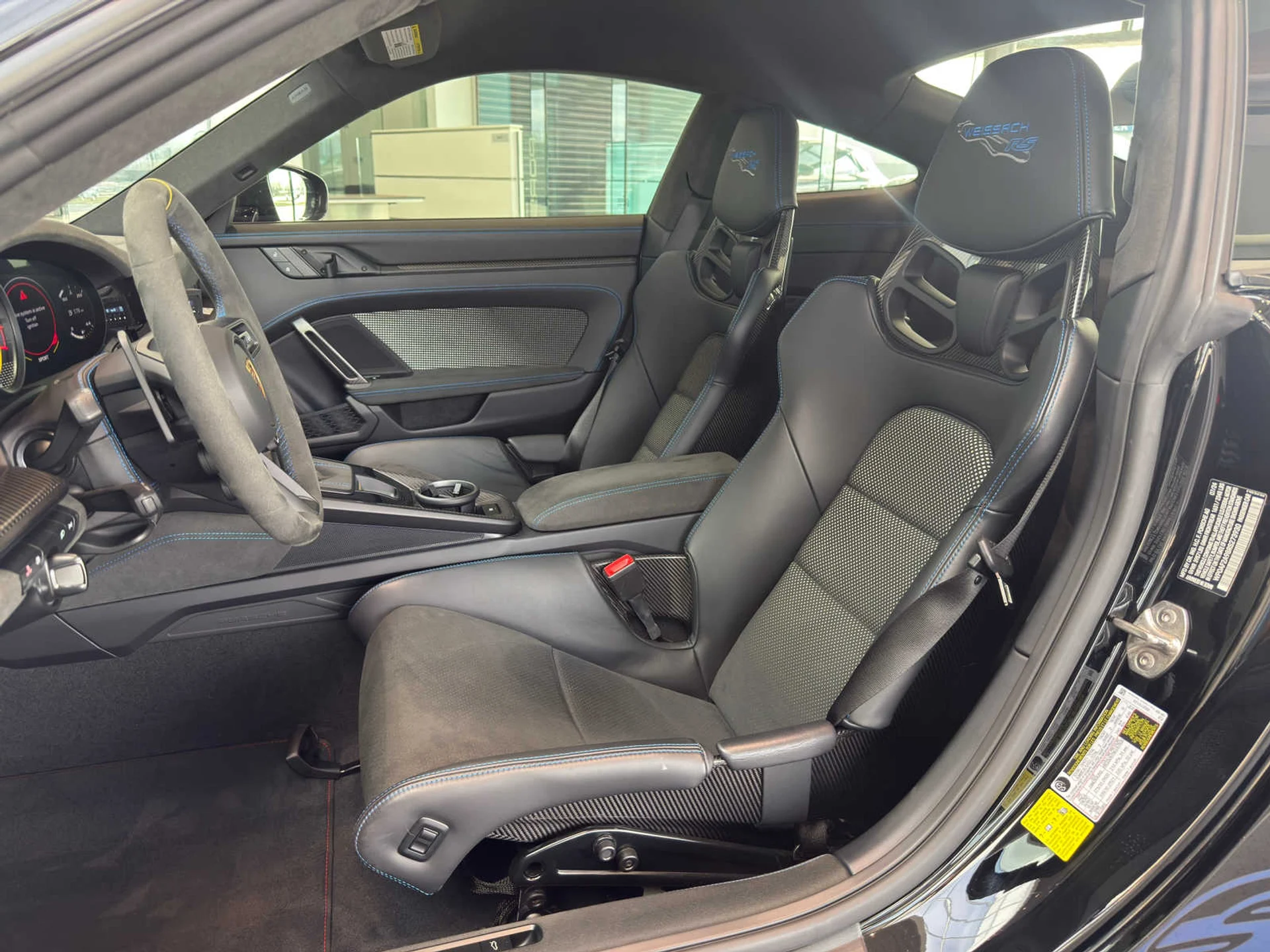 mph004_3300820365_c3c05794e2f1ea123d9b7a9ecb12cd2cx_8fde5391cc