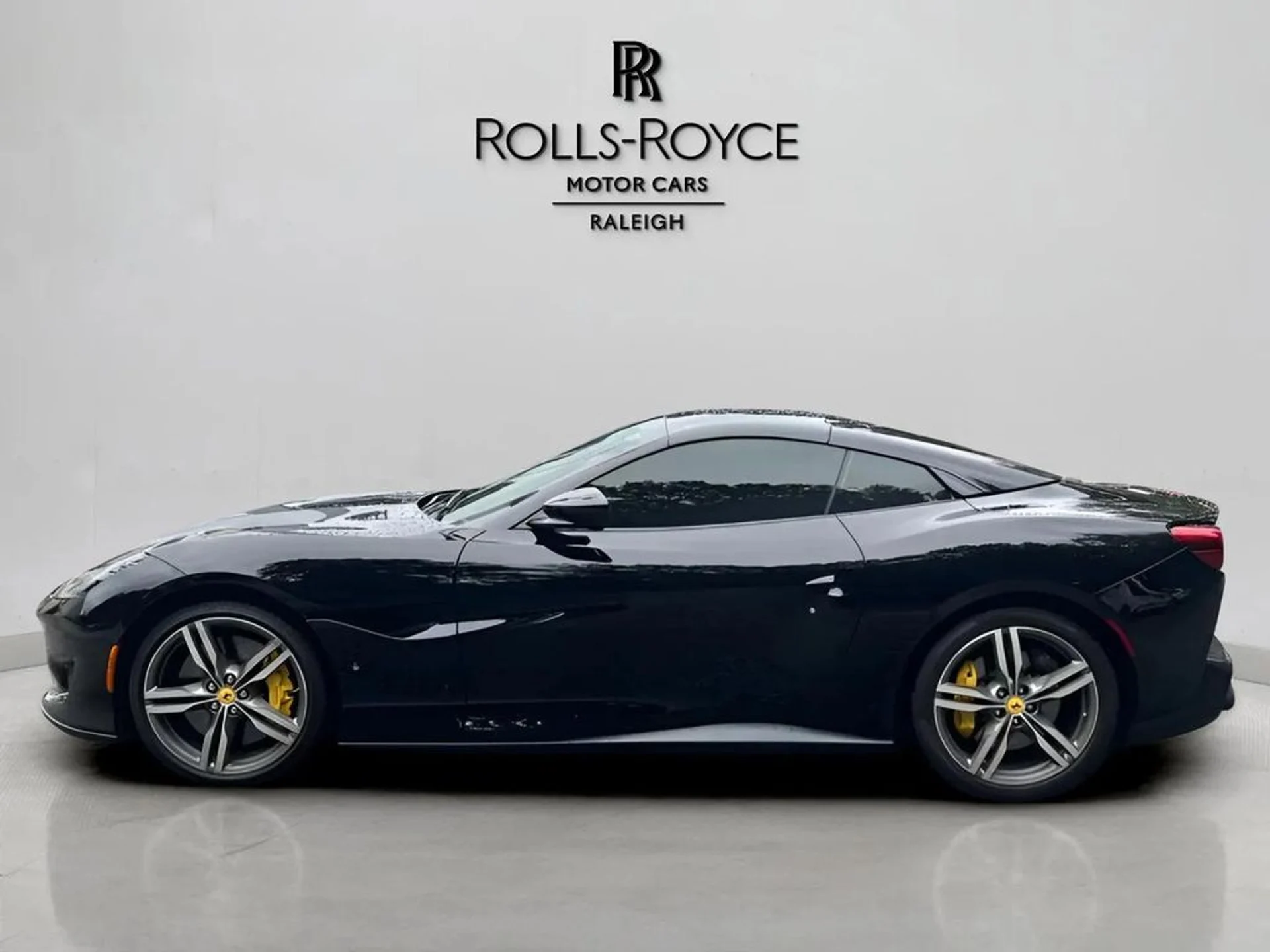 mph004_3307807968_072385950a721f3ce757857a0cfc94e4x_6477c30d8d