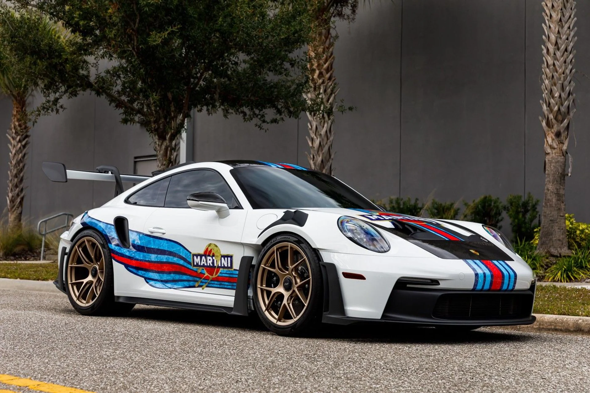 mph004_3318501477_645_p5_l_3a7911cf73