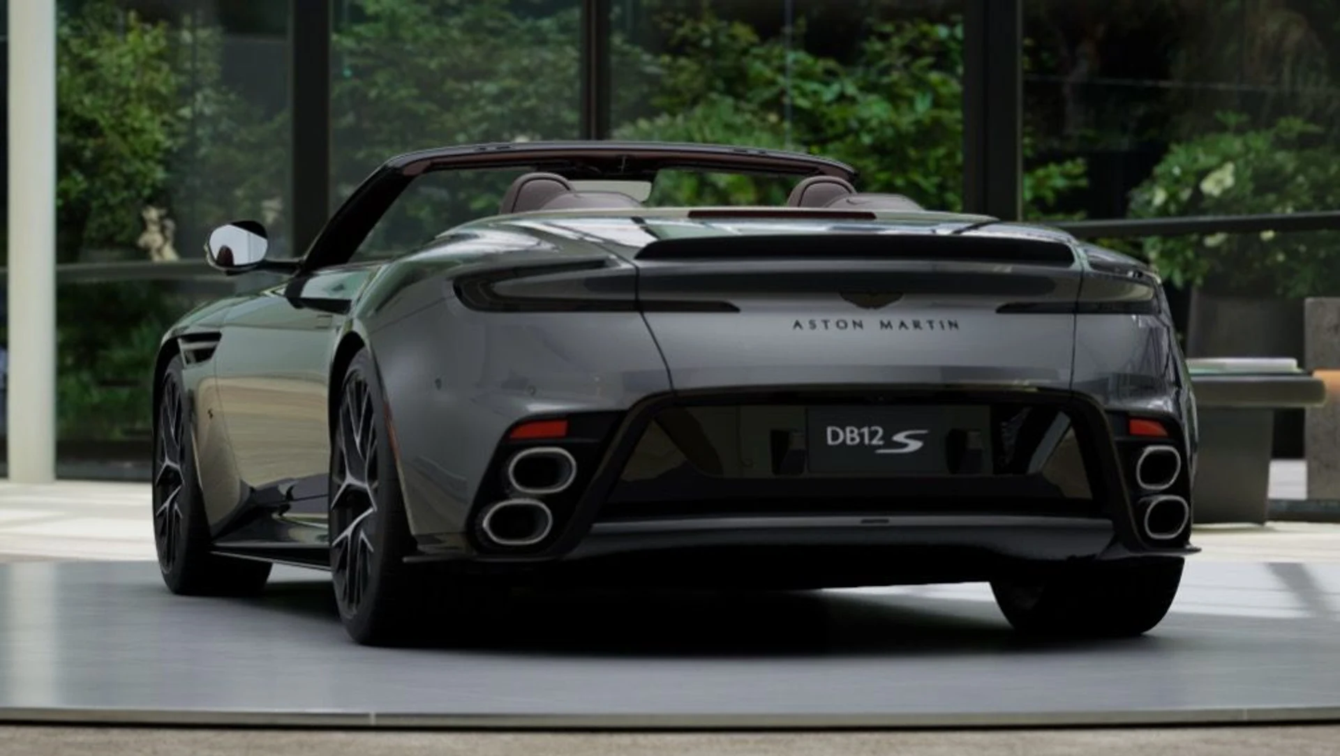 mph004_332551777_New_2026_Aston_Martin_DB_12_S_Volante_1788186850_529d2baa49
