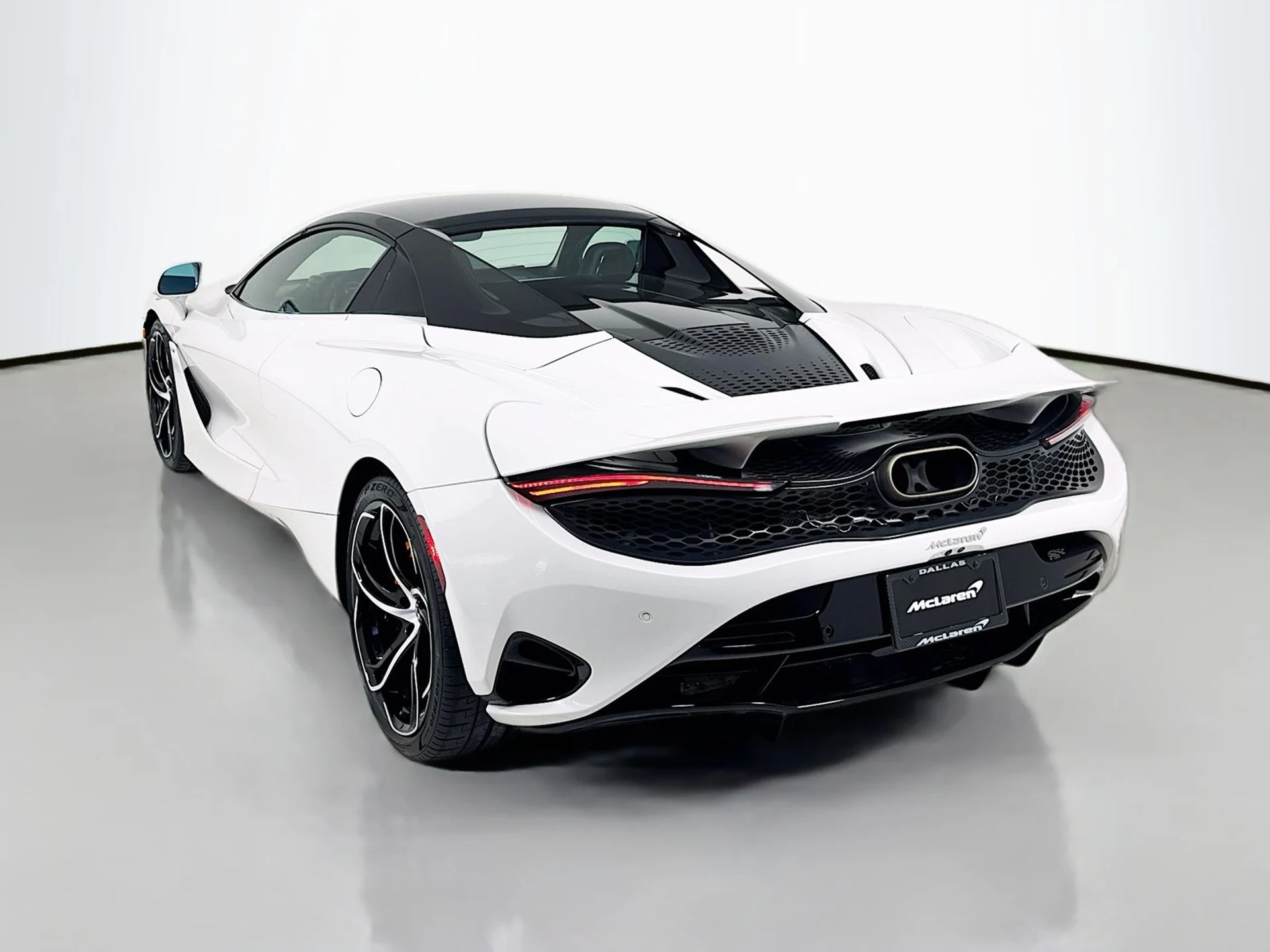 mph004_3330757413_f1affbac42a145e15a3381e205534224x_fe60f09468