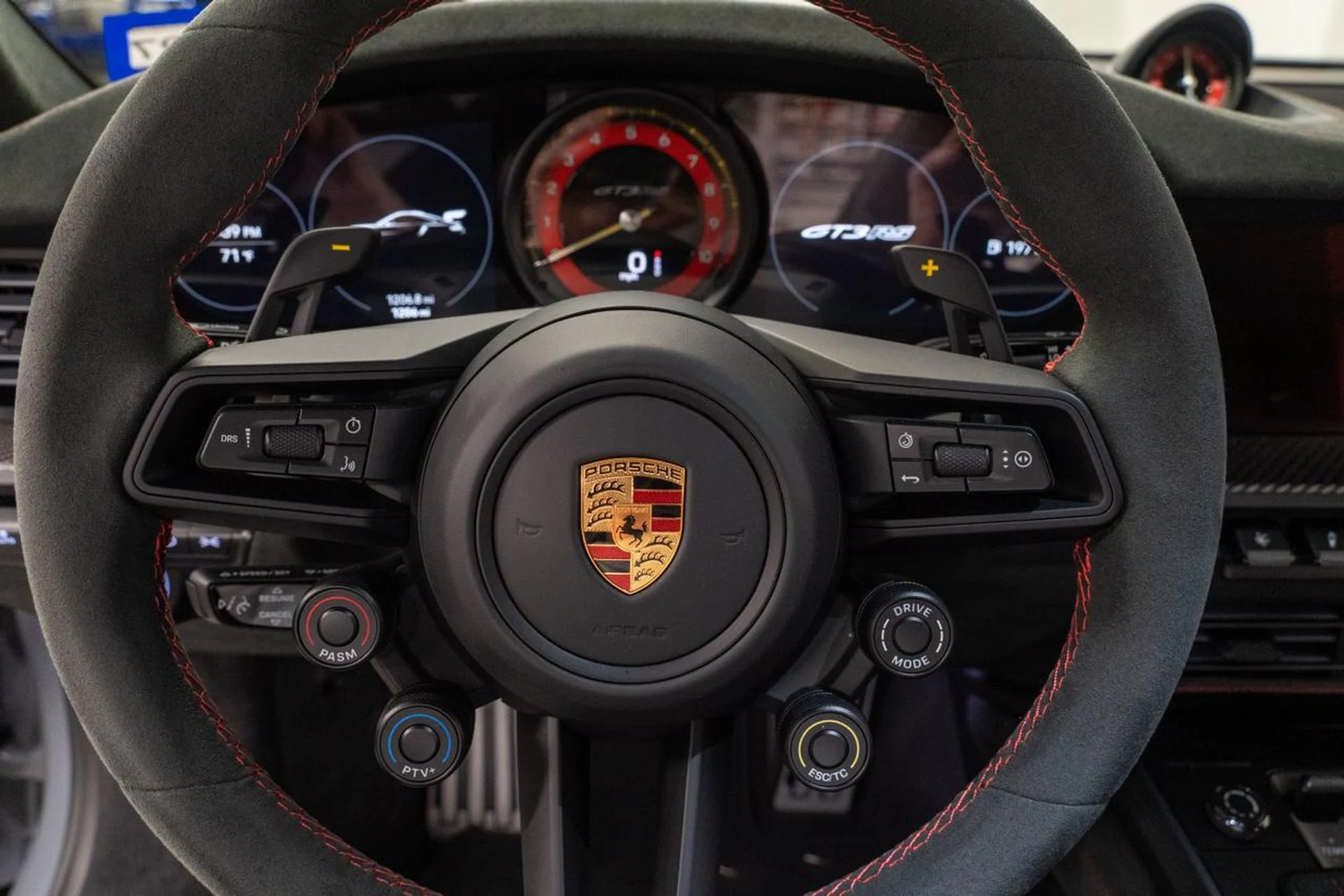 mph004_3334592751_7bc5b39e4a3fcb5d54880771eda02f3e_a4d8c43fda