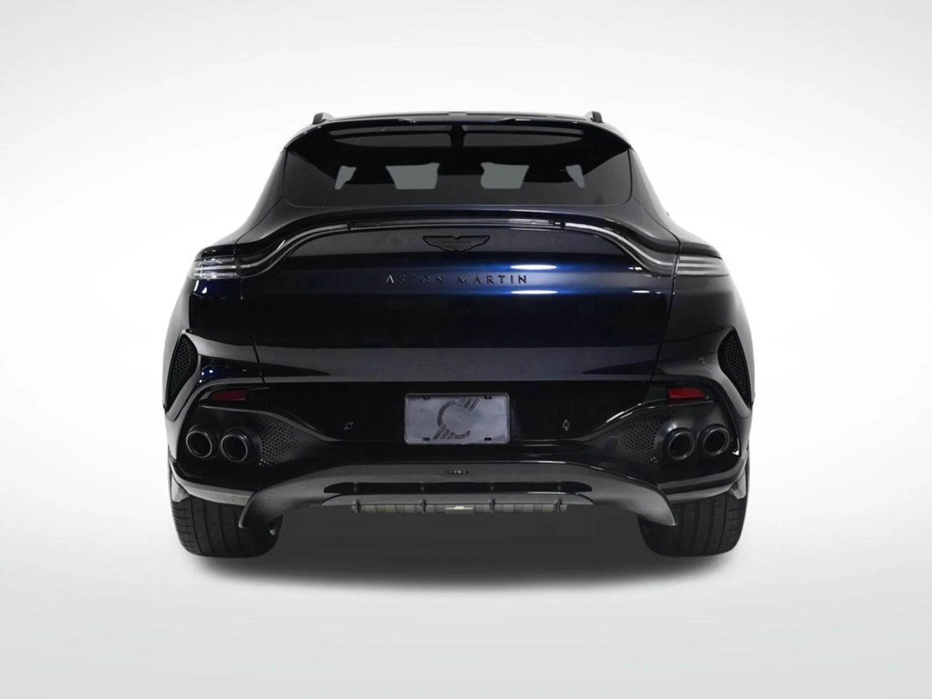 mph004_3335228283_new_2026_aston_martin_dbx_707awd_11350_22956758_4_1024_a90c18b3eb